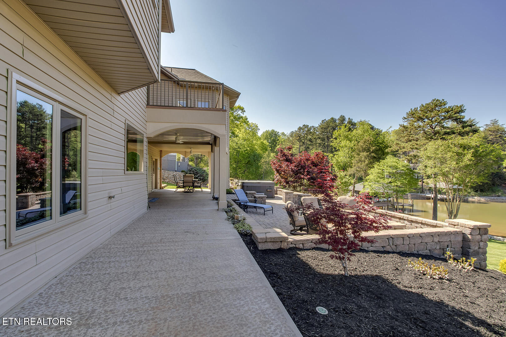 113 Shawnee Point Loudon TN 37774