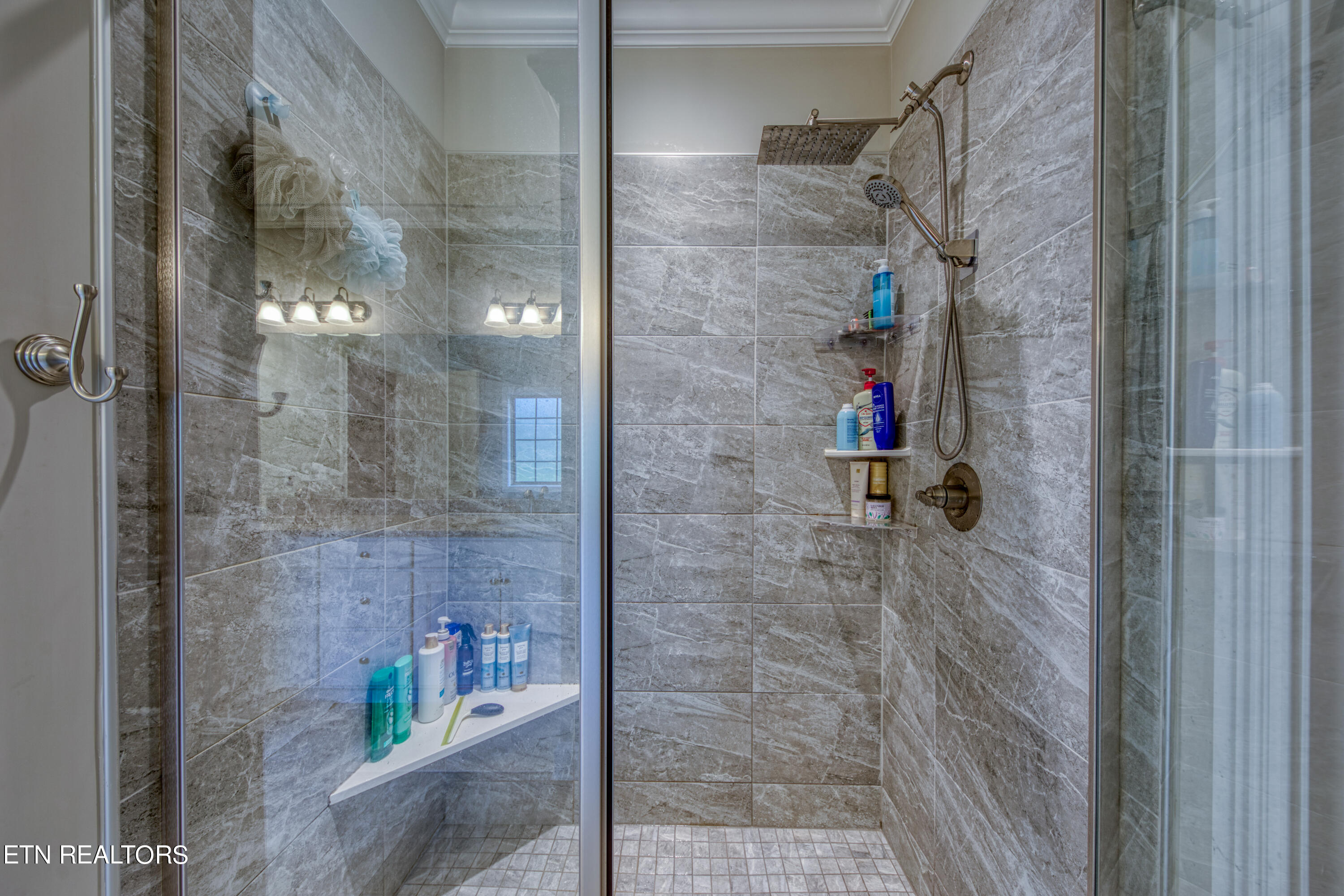2216 Old Hickory Lane Lenoir City TN 37772