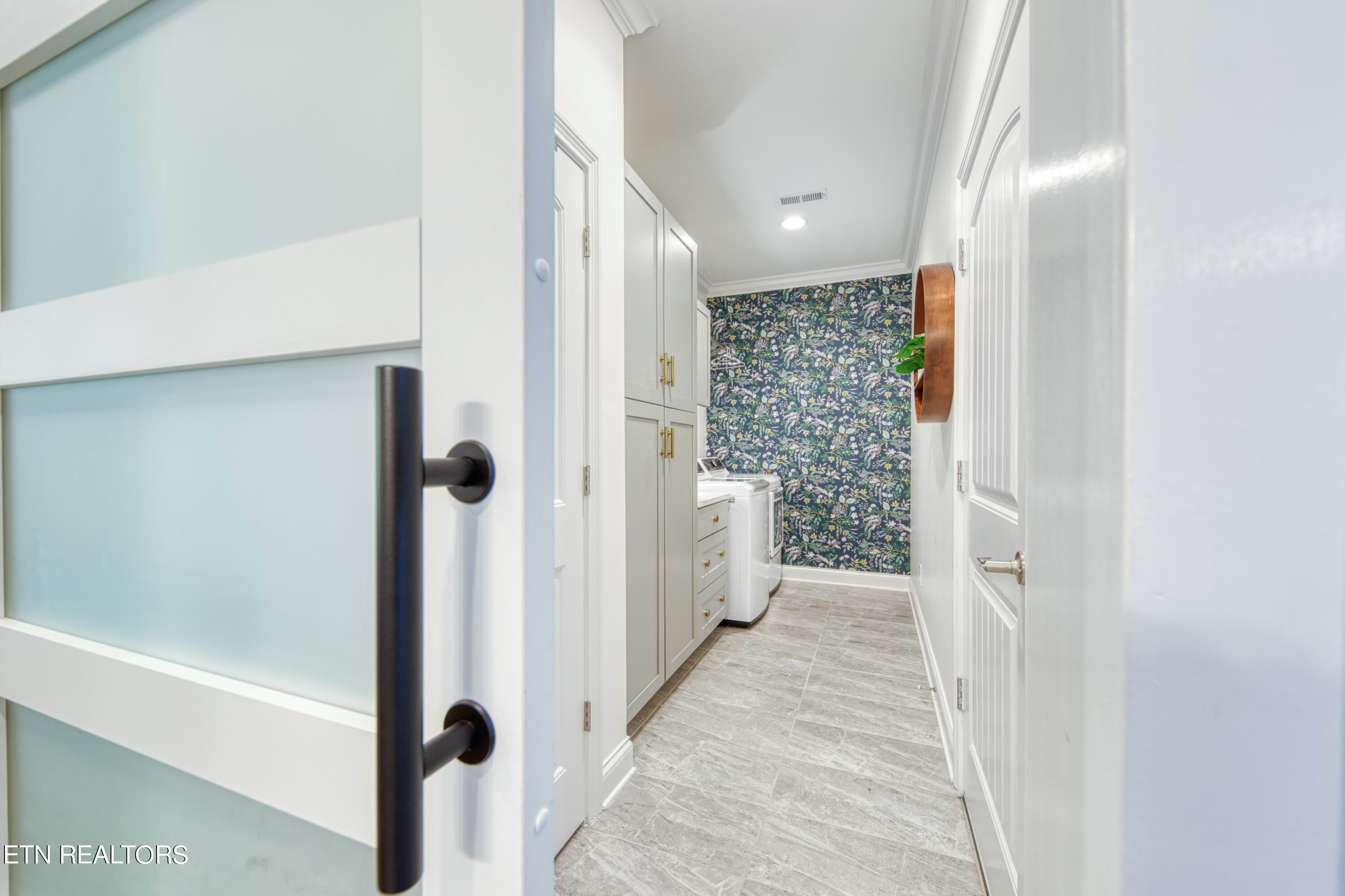 2216 Old Hickory Lane Lenoir City TN 37772