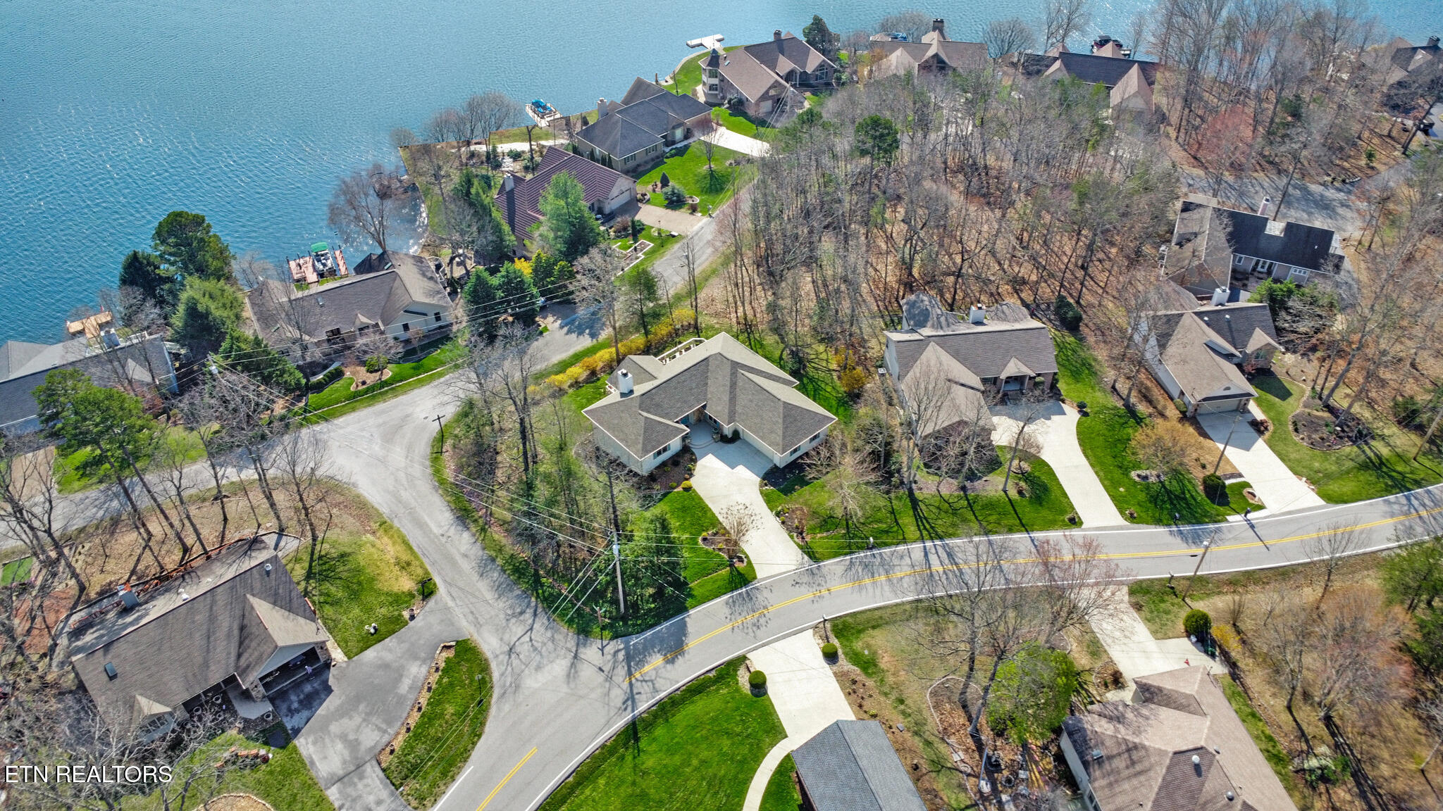 123 Mariners Drive Fairfield Glade TN 38558
