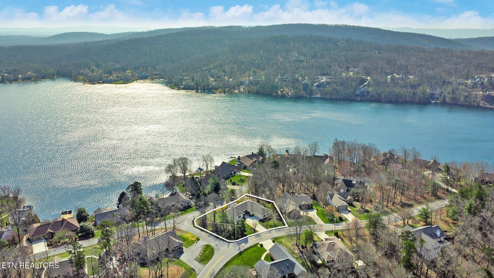 123 Mariners Drive Fairfield Glade TN 38558