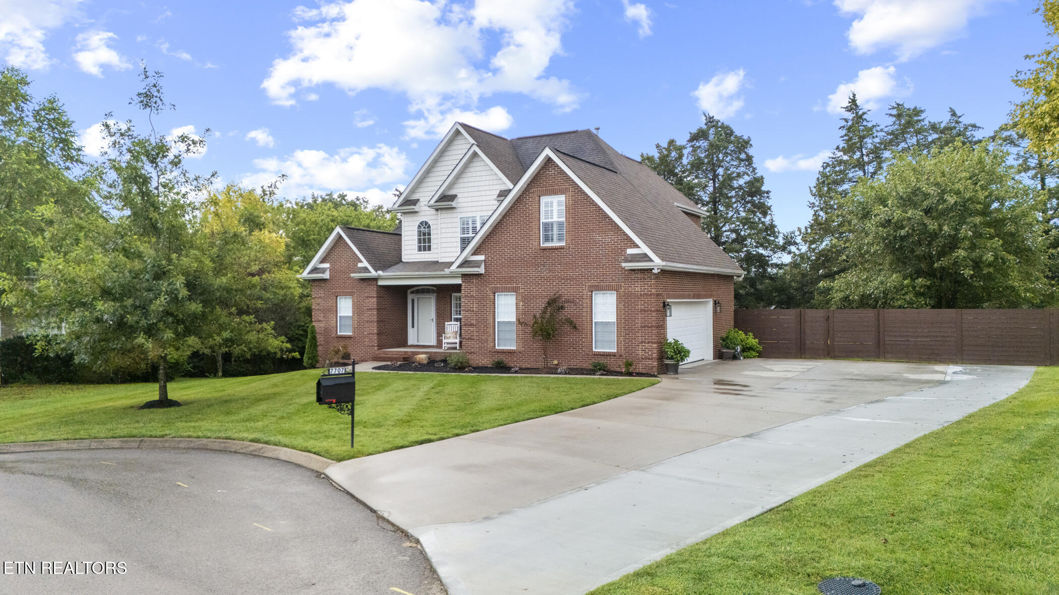 7707 Twin Maple Drive Knoxville TN 37938