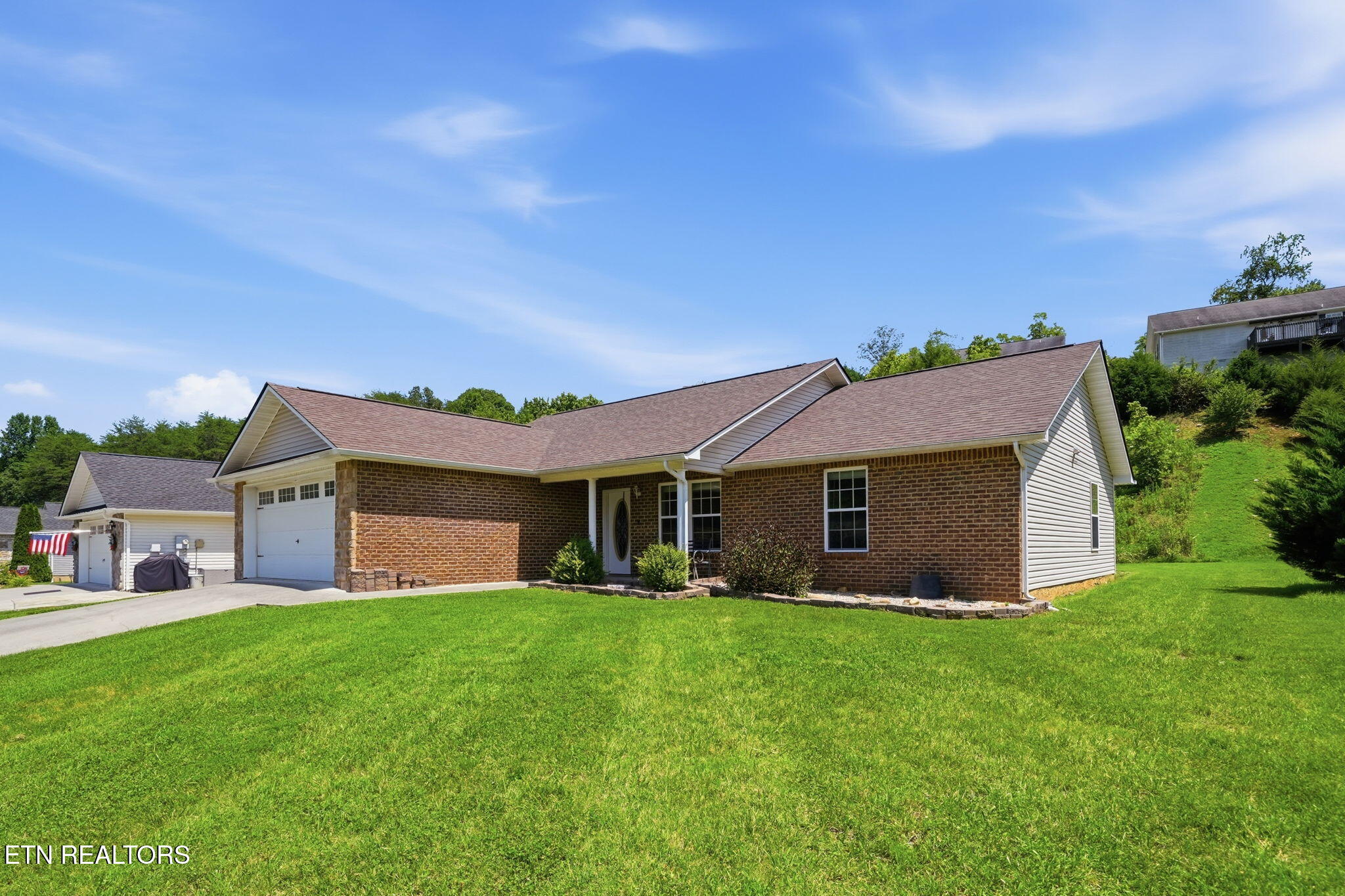 2022 Infinity Lane Sevierville TN 37876