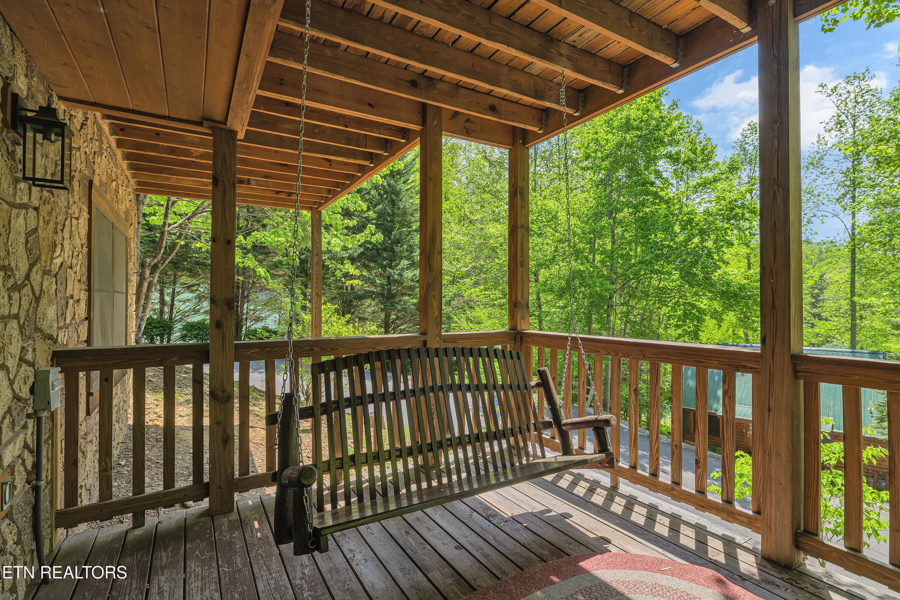 721 Poplar Falls Way Gatlinburg TN 37738