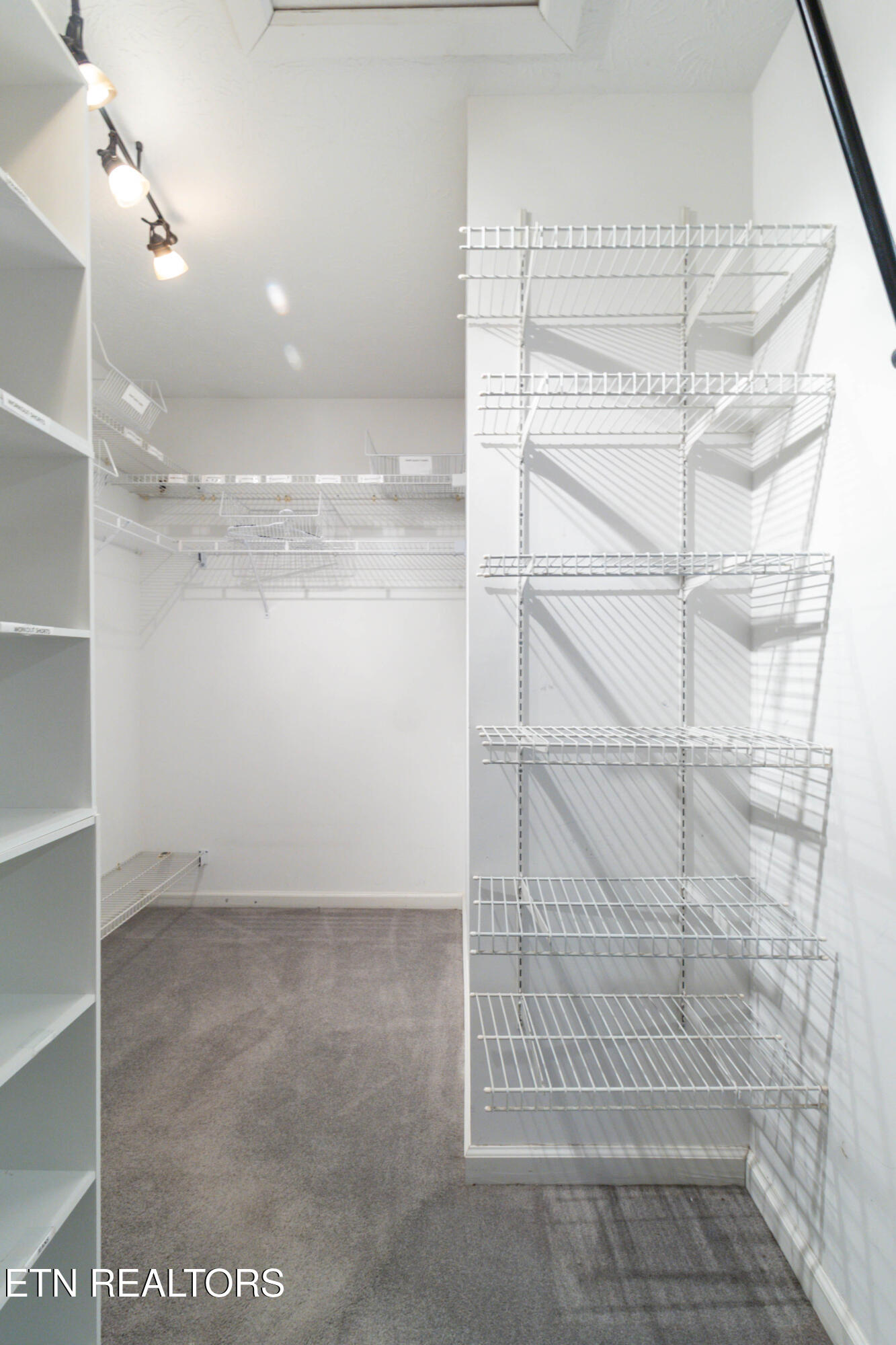 1633 Cheney Road Knoxville TN 37922