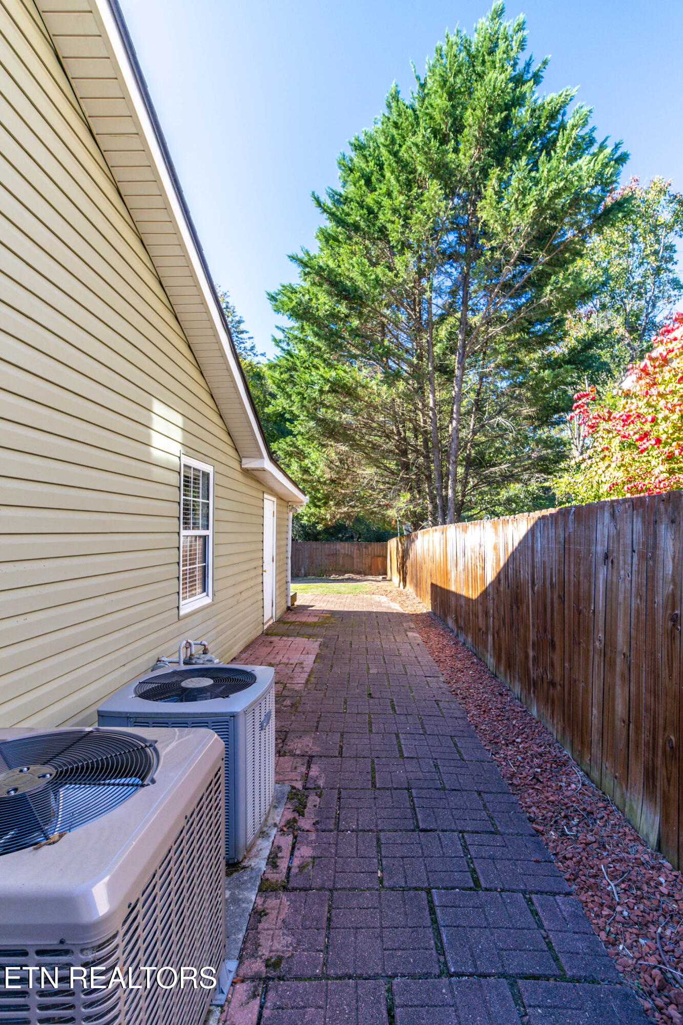 1633 Cheney Road Knoxville TN 37922