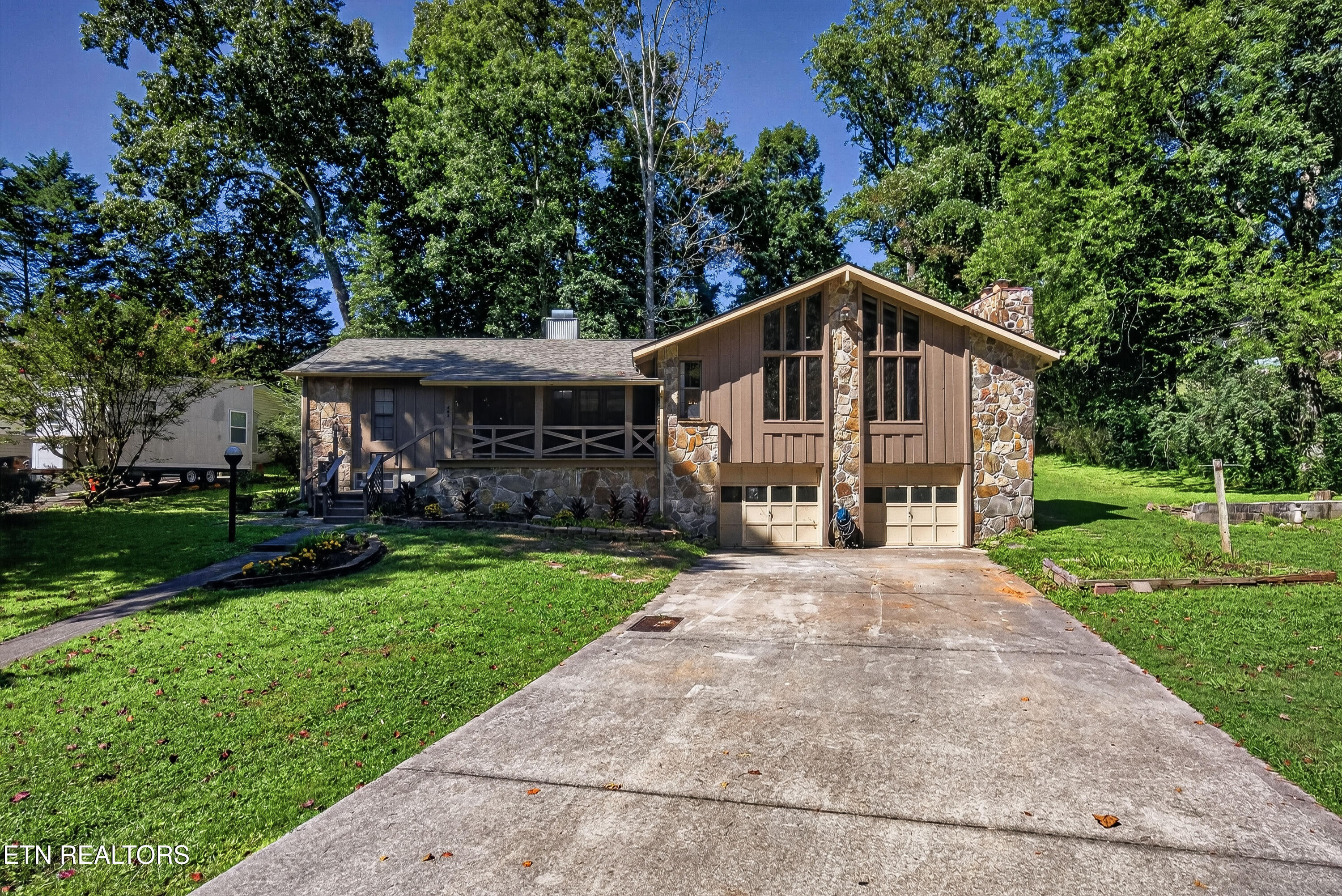 403 Delaware Avenue Oak Ridge TN 37830