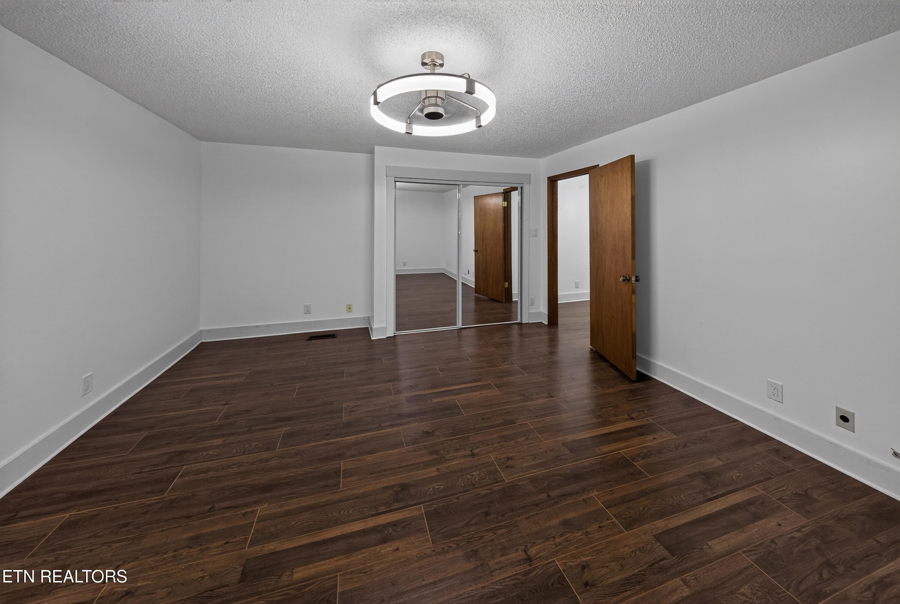 403 Delaware Avenue Oak Ridge TN 37830