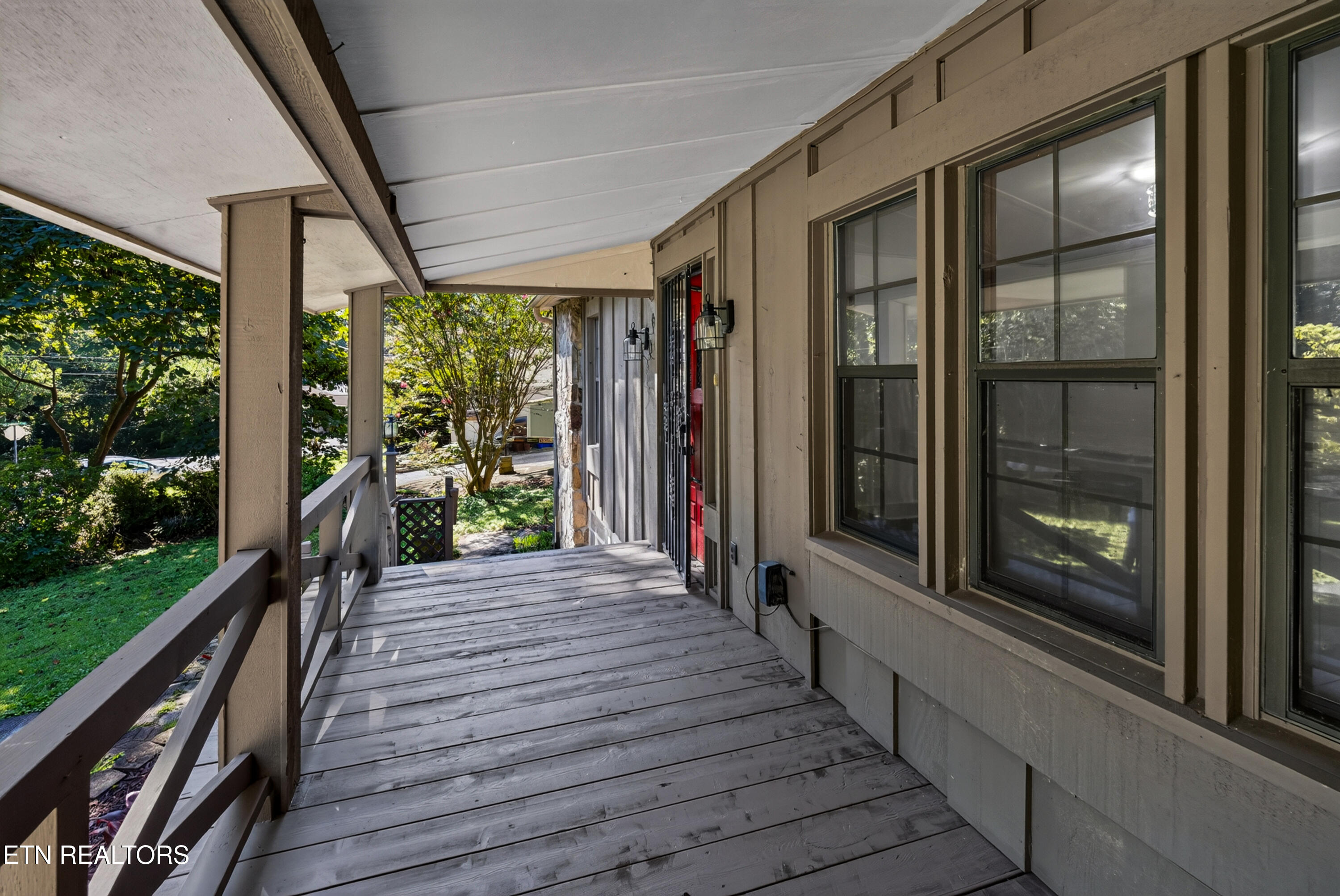 403 Delaware Avenue Oak Ridge TN 37830