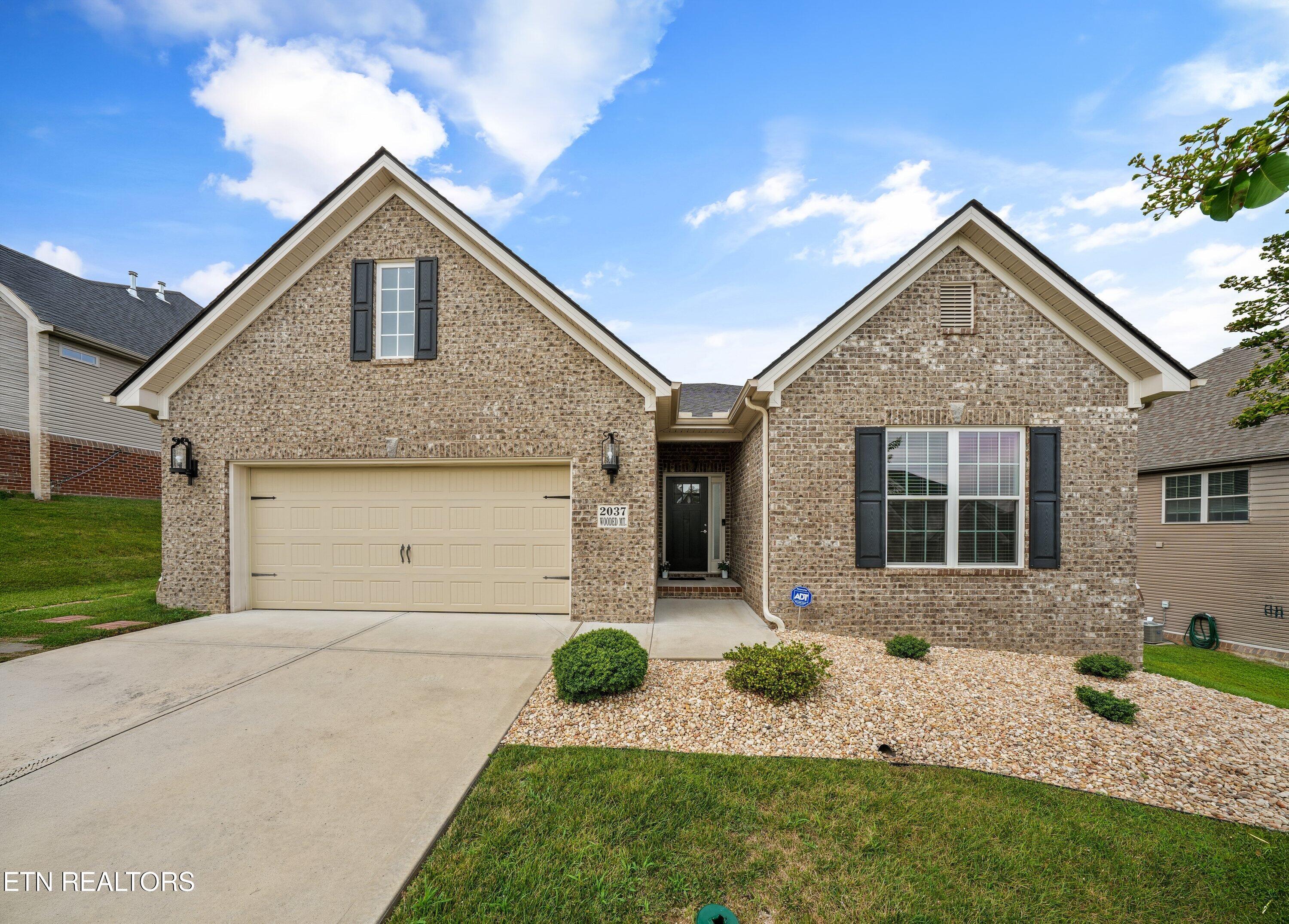 2037 Wooded Mountain Lane Knoxville TN 37922