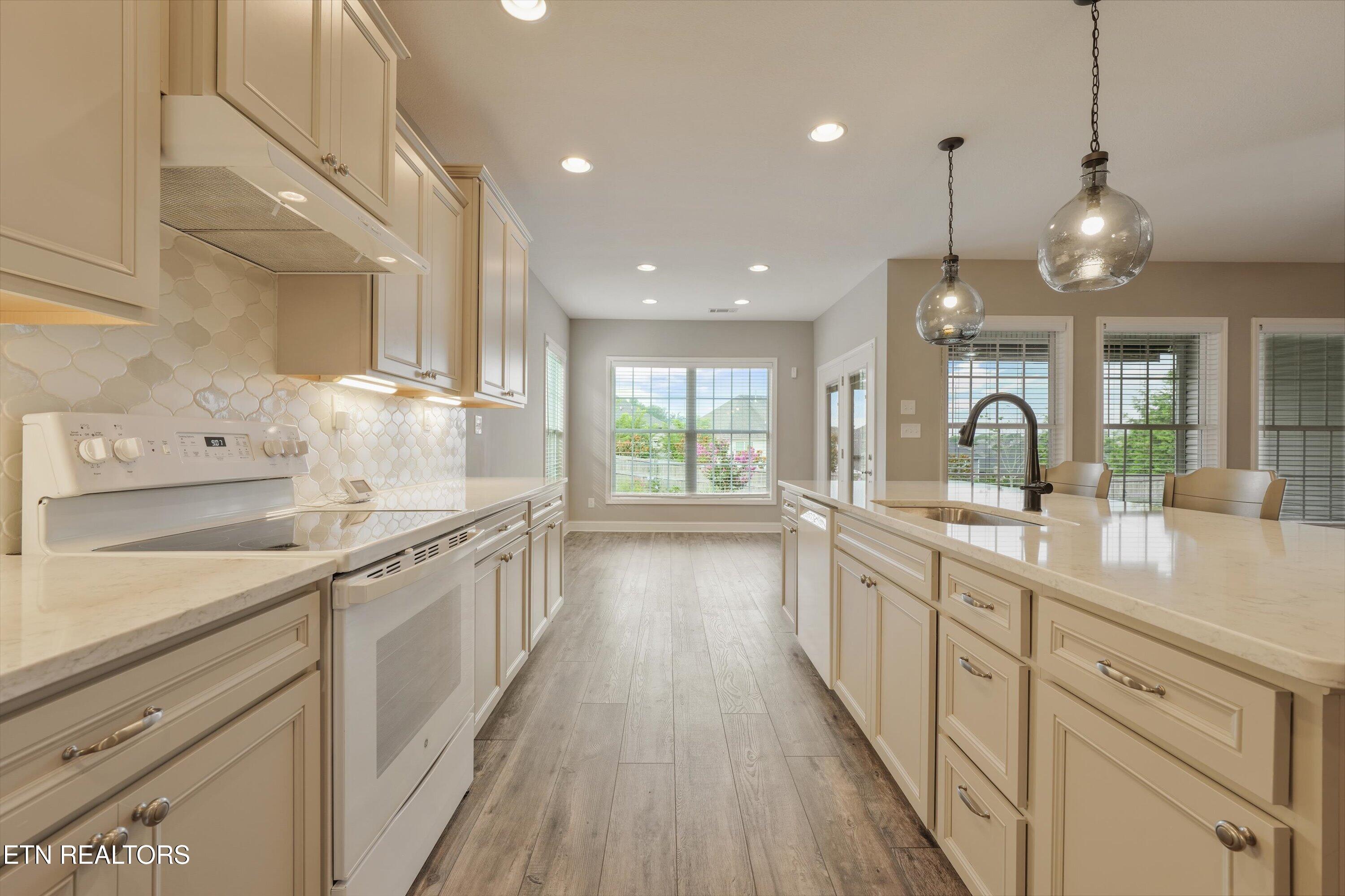 2037 Wooded Mountain Lane Knoxville TN 37922