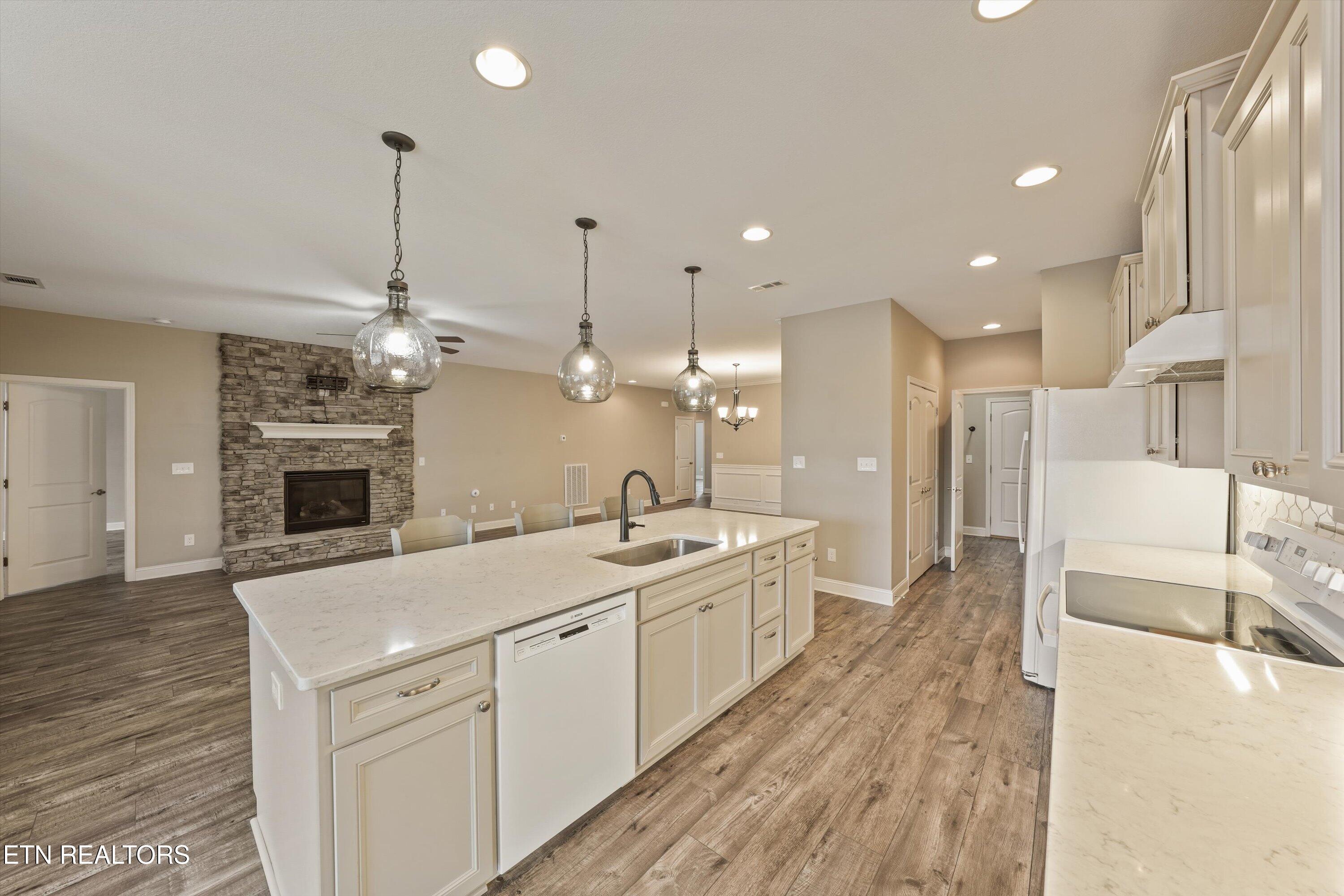 2037 Wooded Mountain Lane Knoxville TN 37922