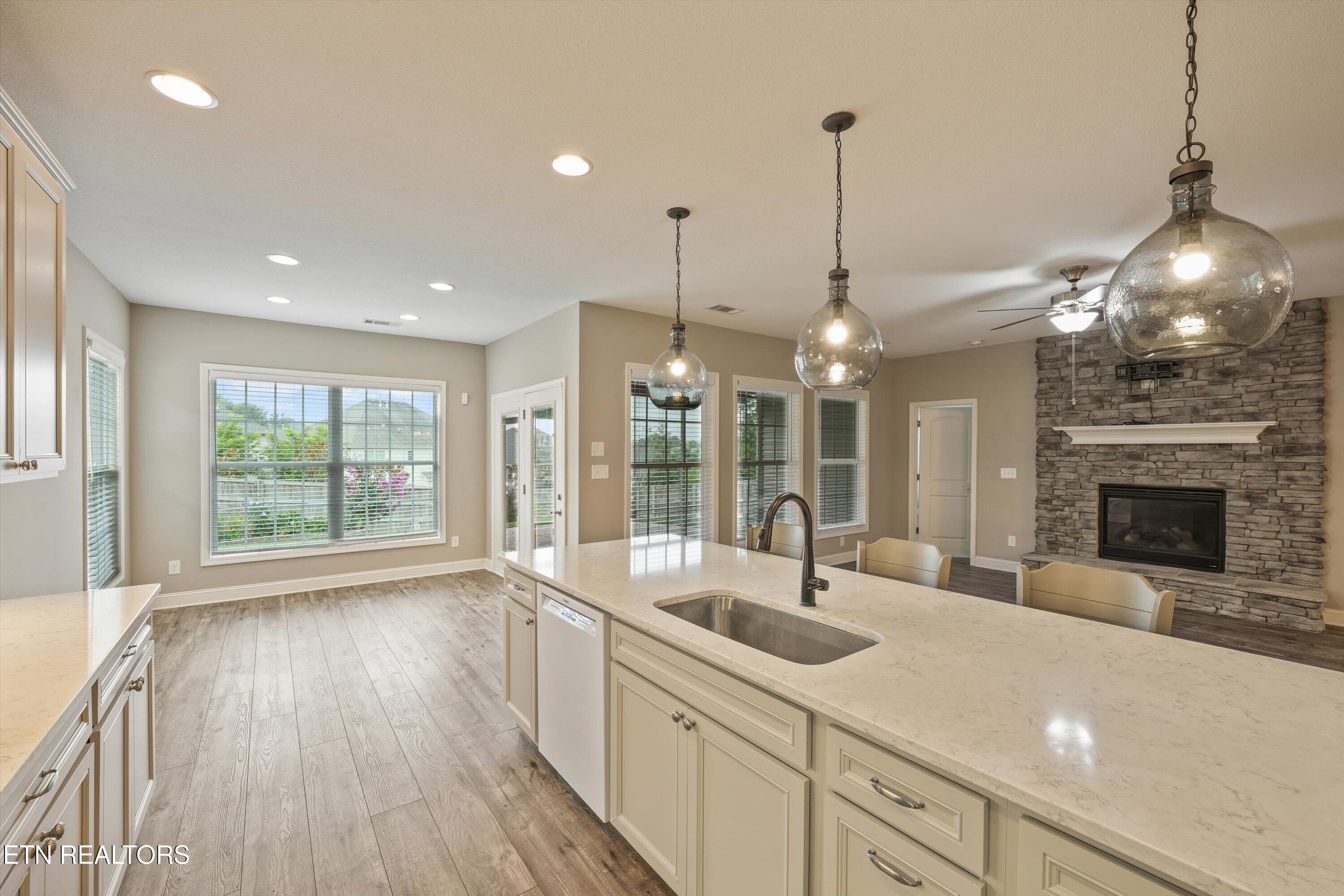 2037 Wooded Mountain Lane Knoxville TN 37922