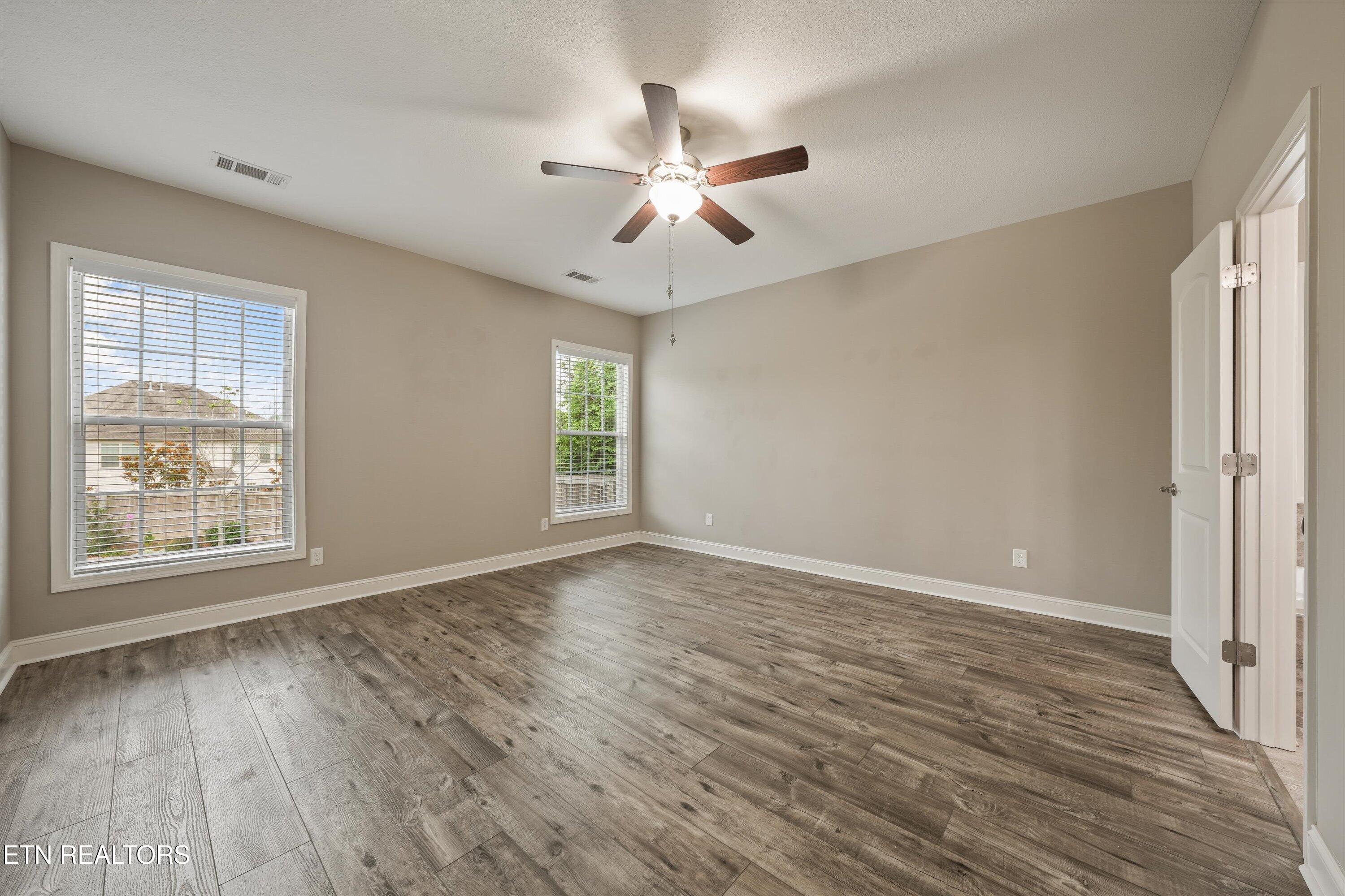 2037 Wooded Mountain Lane Knoxville TN 37922