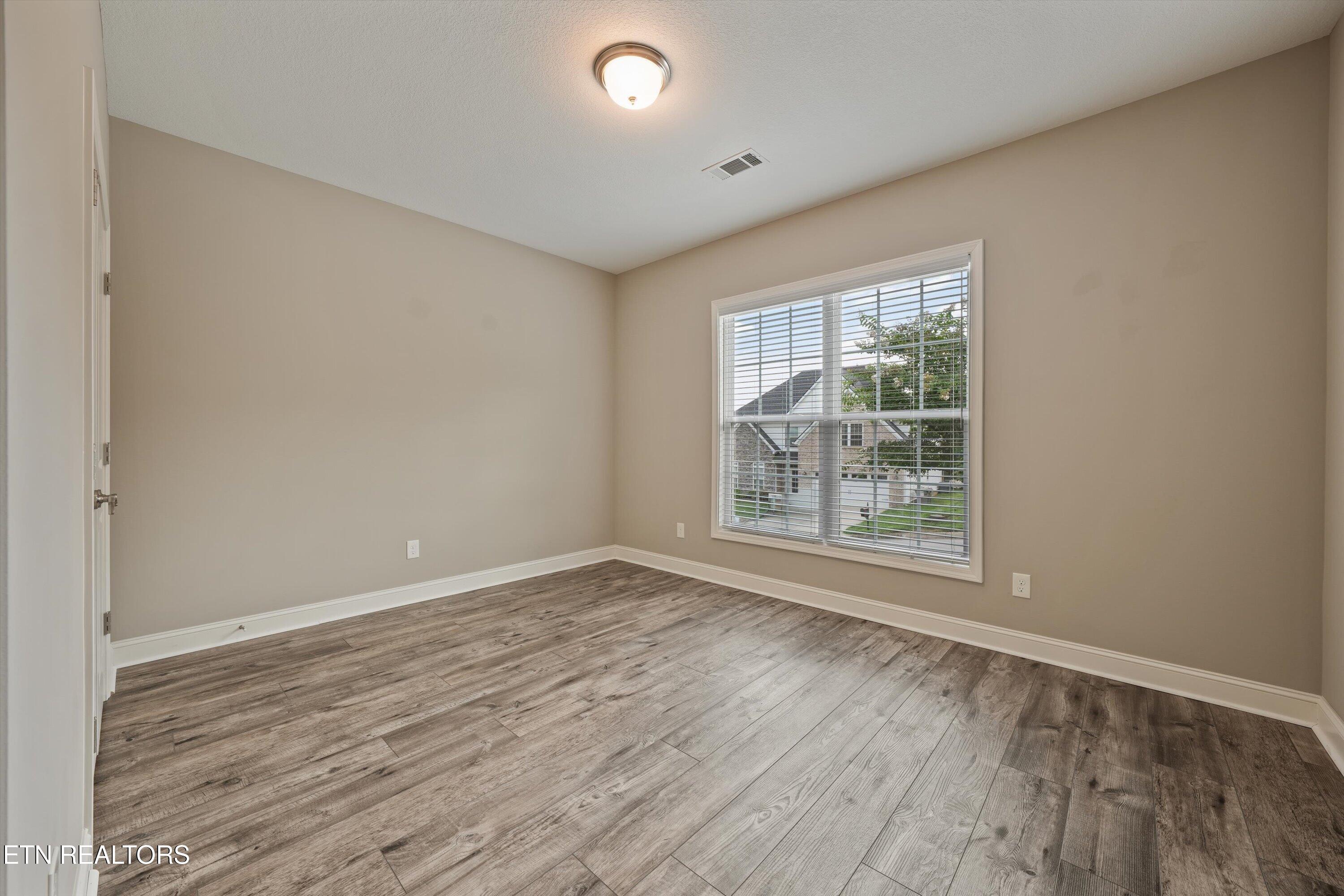2037 Wooded Mountain Lane Knoxville TN 37922