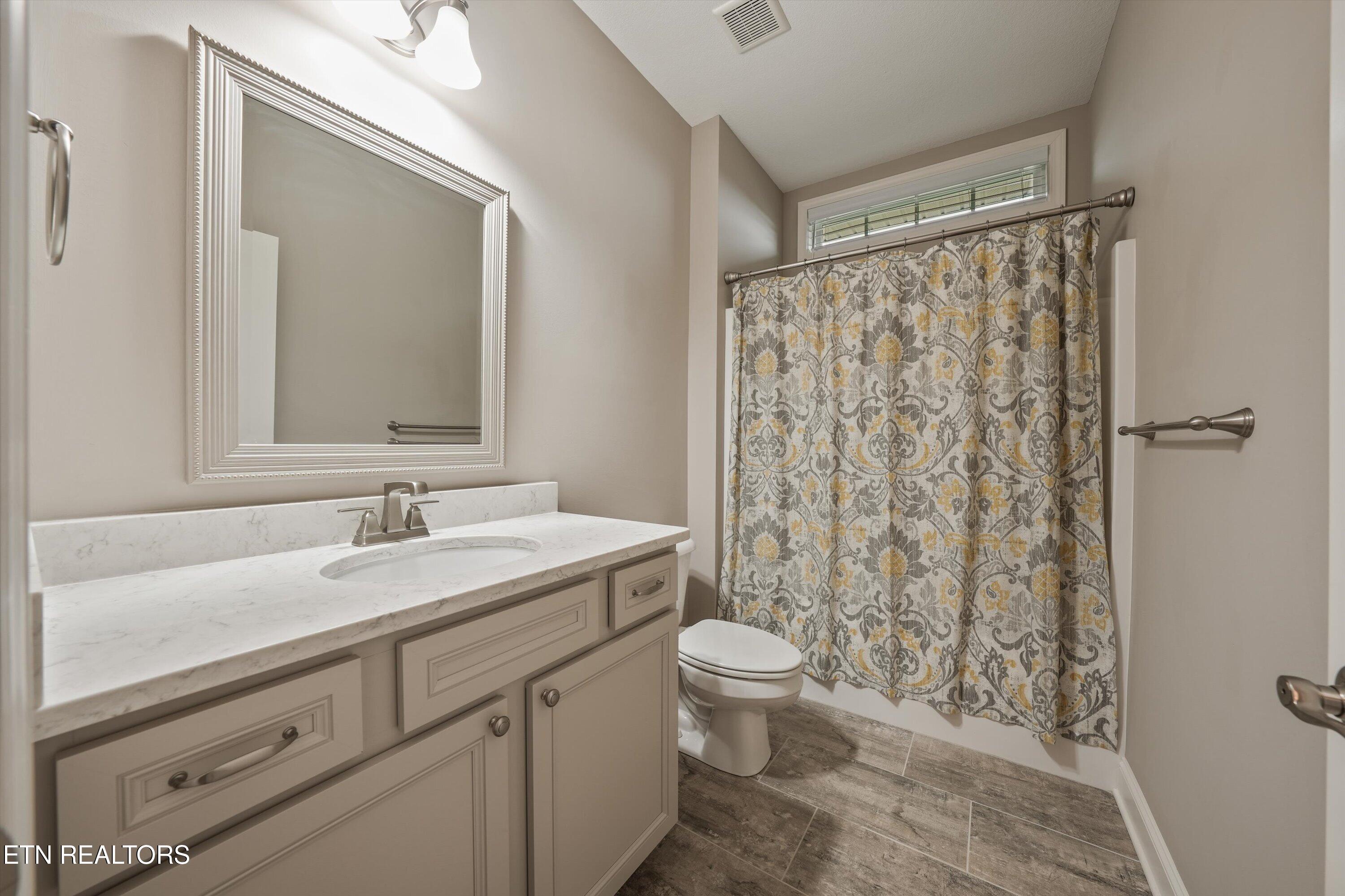2037 Wooded Mountain Lane Knoxville TN 37922