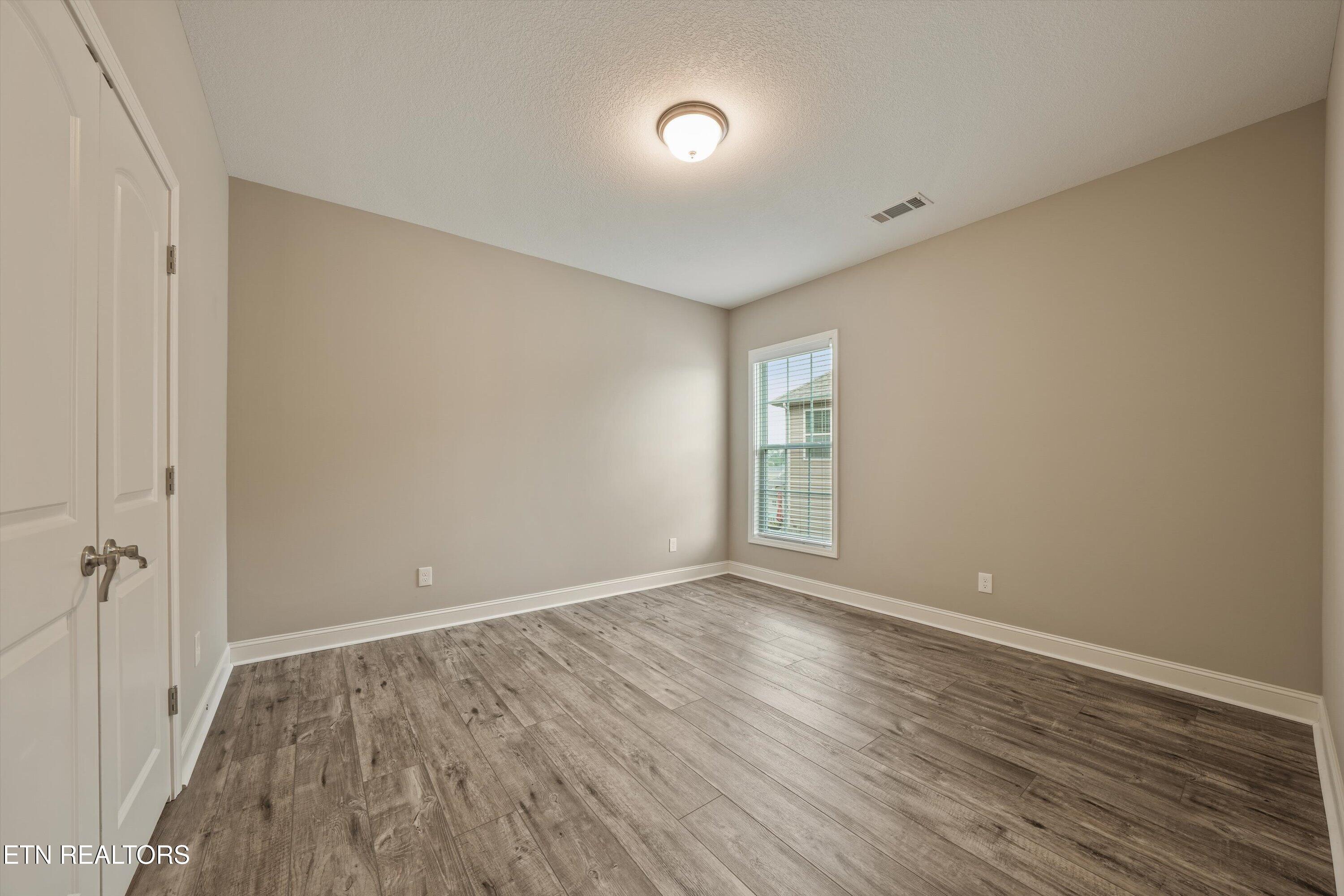 2037 Wooded Mountain Lane Knoxville TN 37922