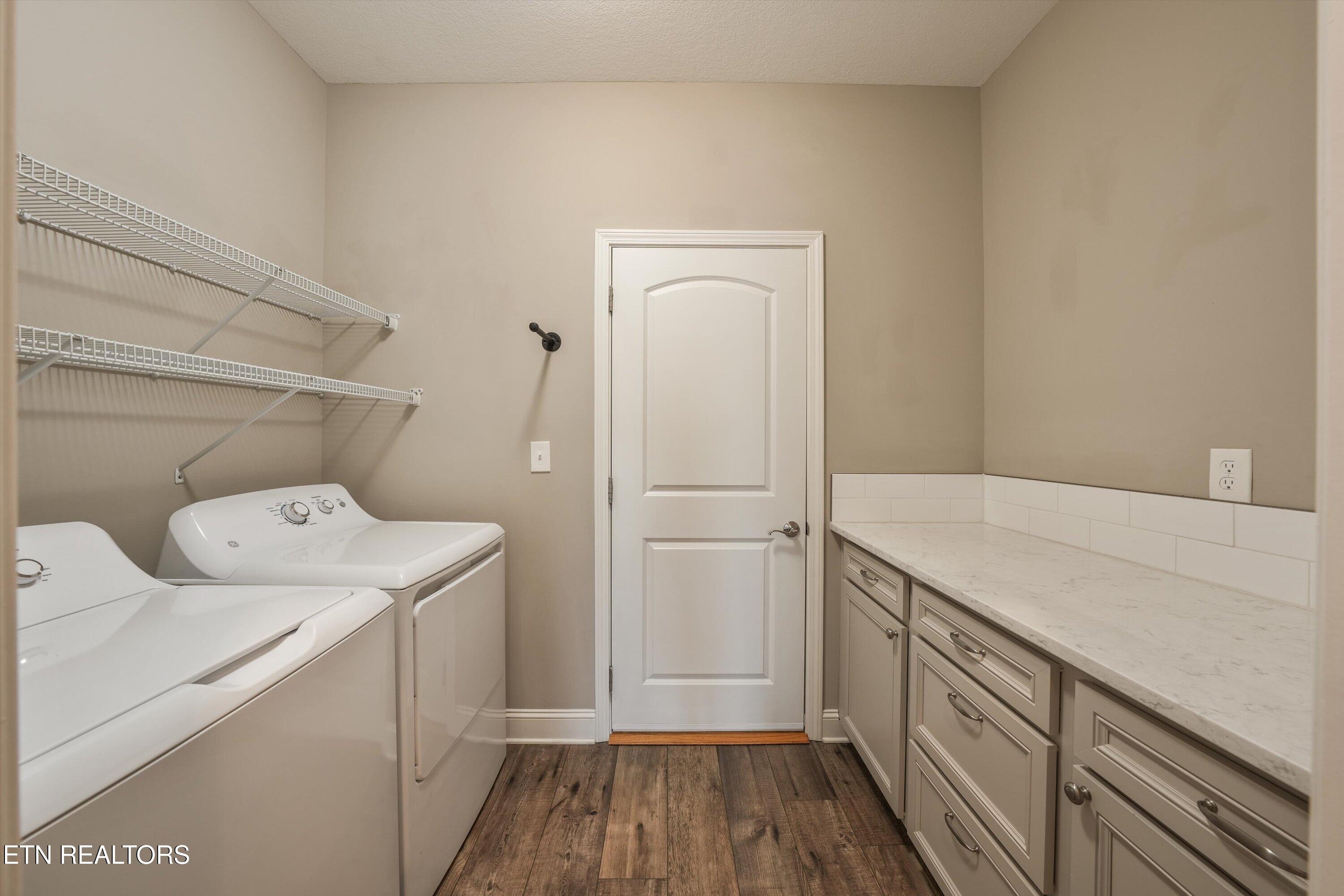 2037 Wooded Mountain Lane Knoxville TN 37922