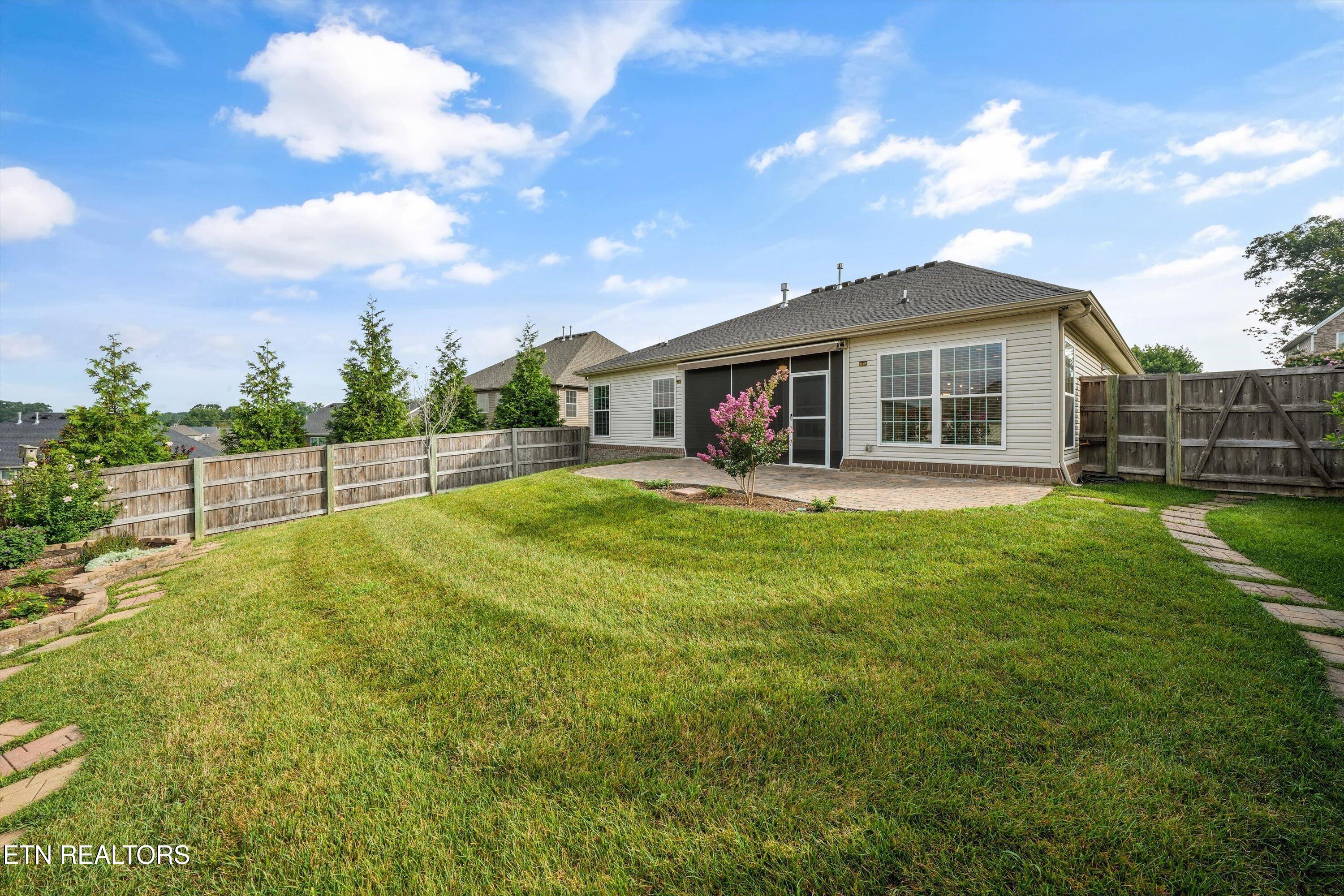 2037 Wooded Mountain Lane Knoxville TN 37922