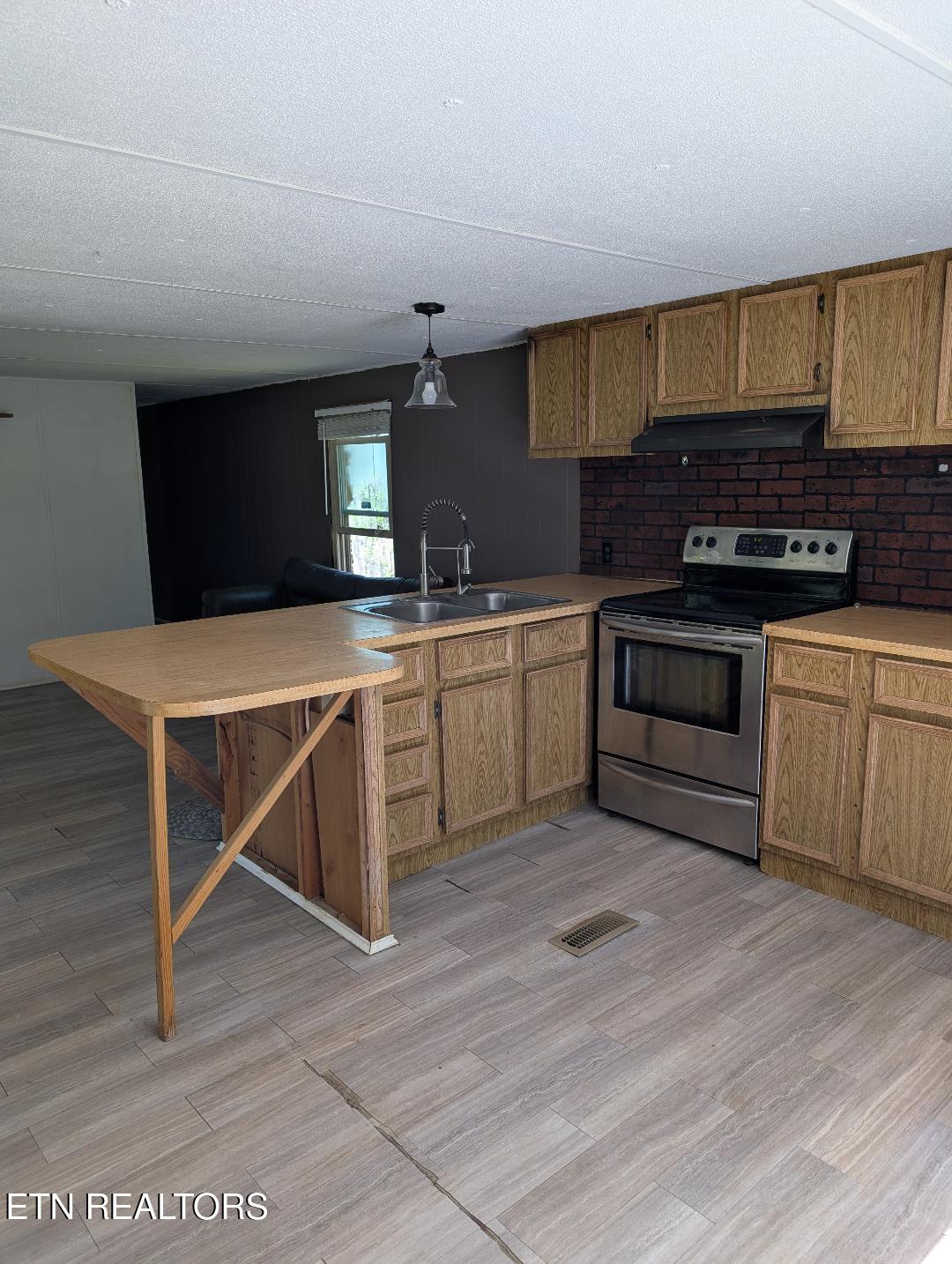 309 Old Jacksboro Pike Heiskell TN 37754