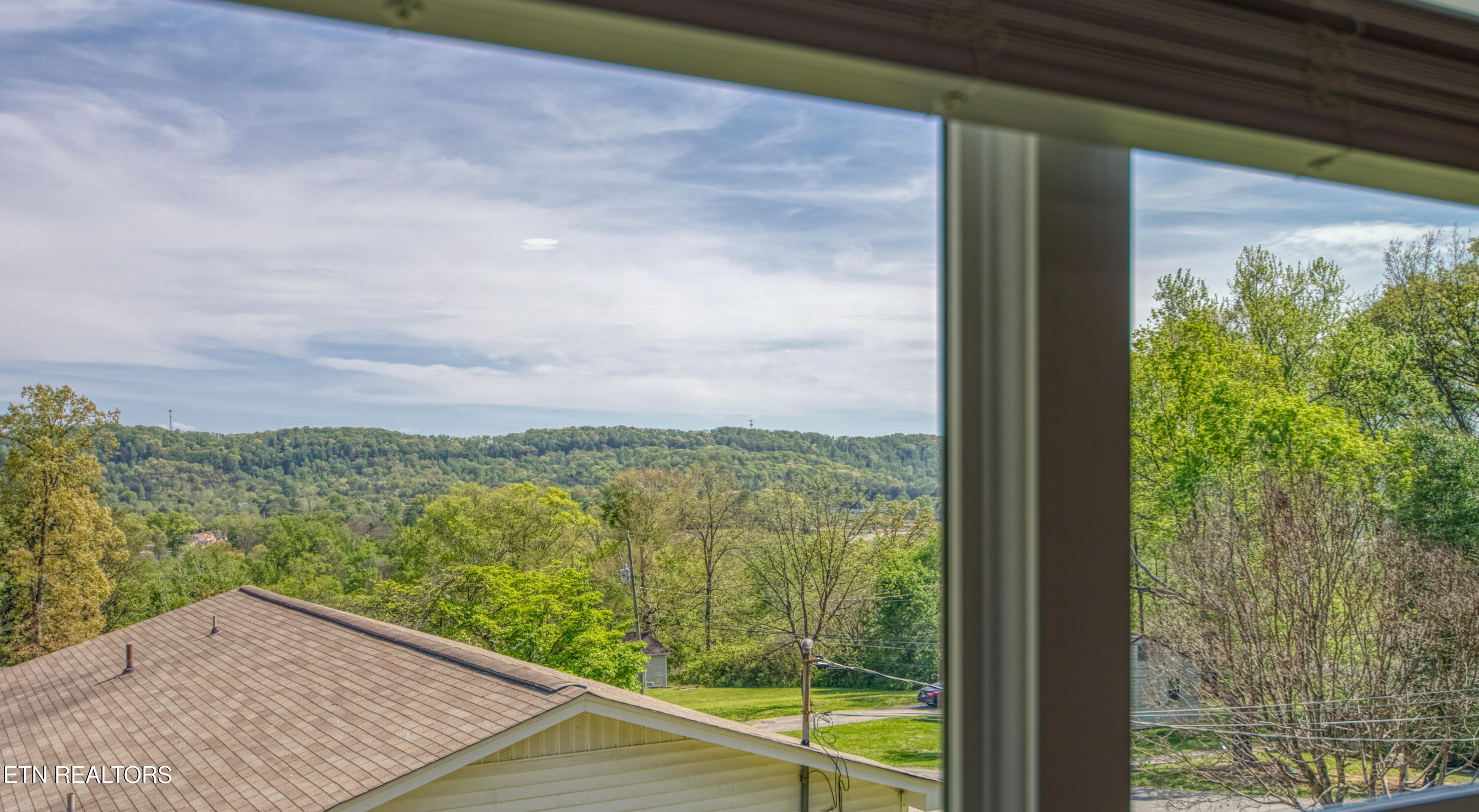 7822 Fersner Road Powell TN 37849