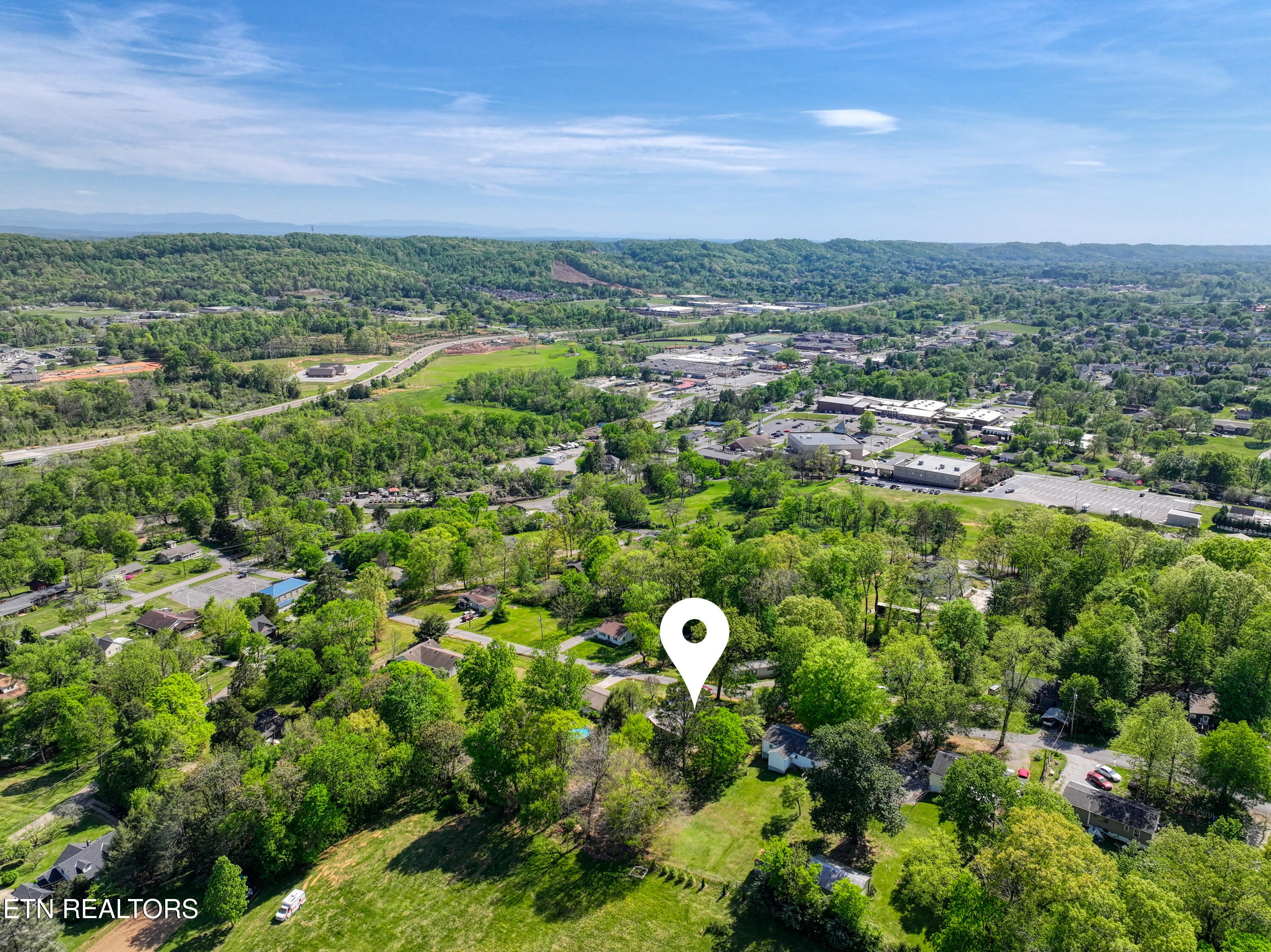 7822 Fersner Road Powell TN 37849