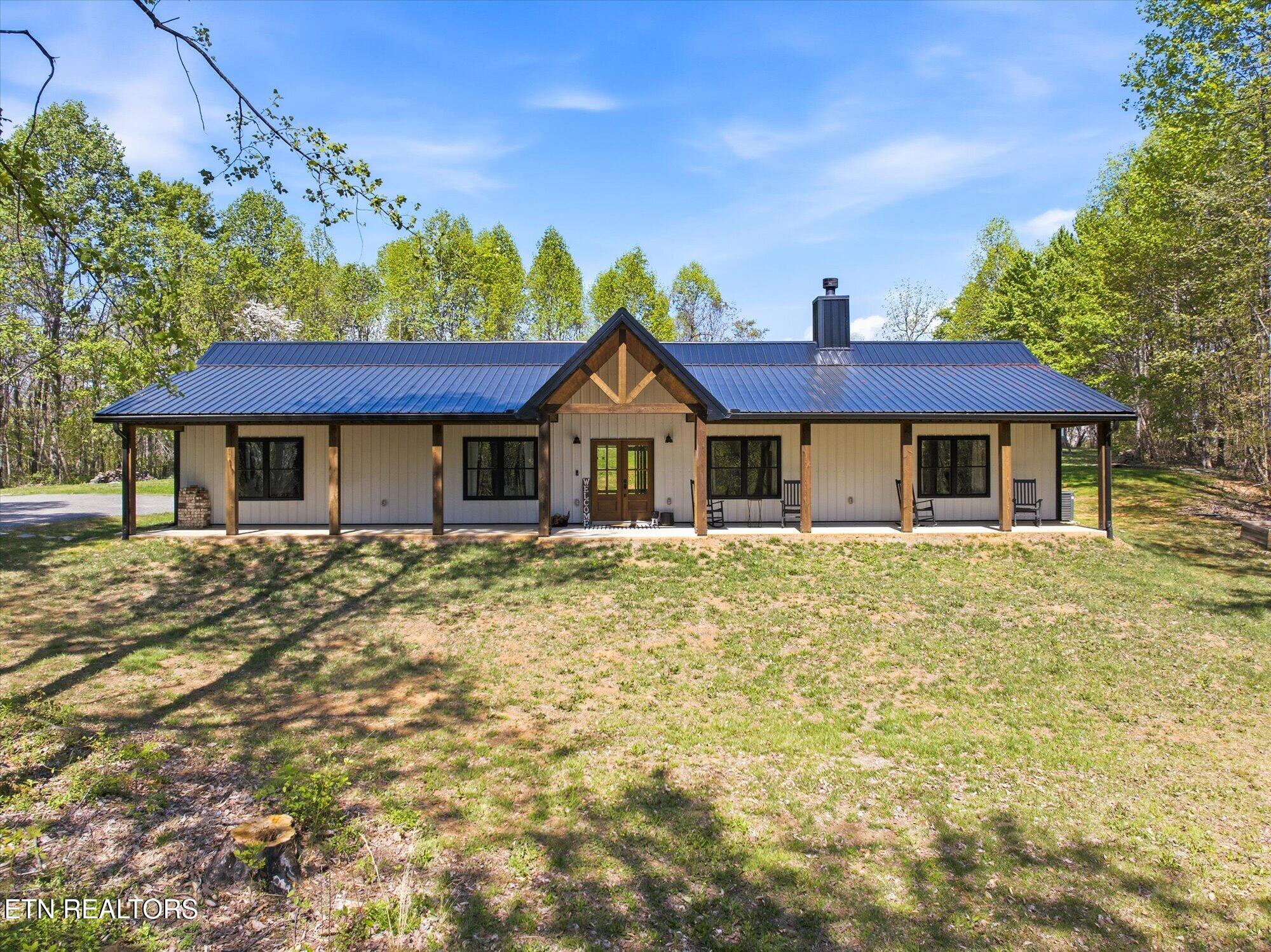 8212 Barker Road Corryton TN 37721