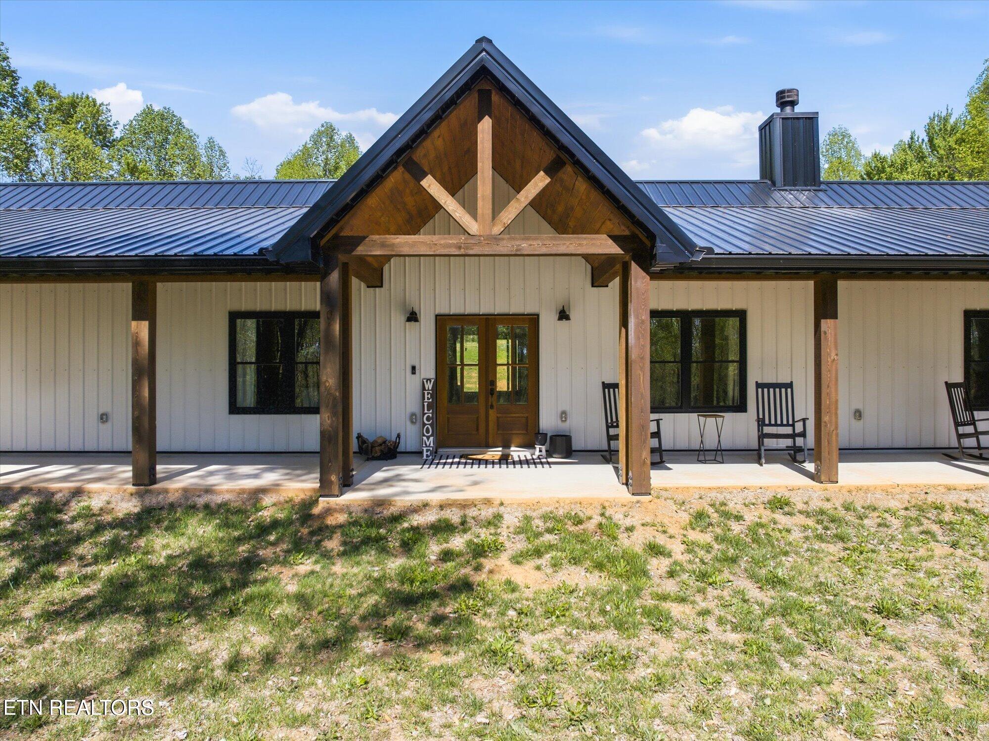 8212 Barker Road Corryton TN 37721
