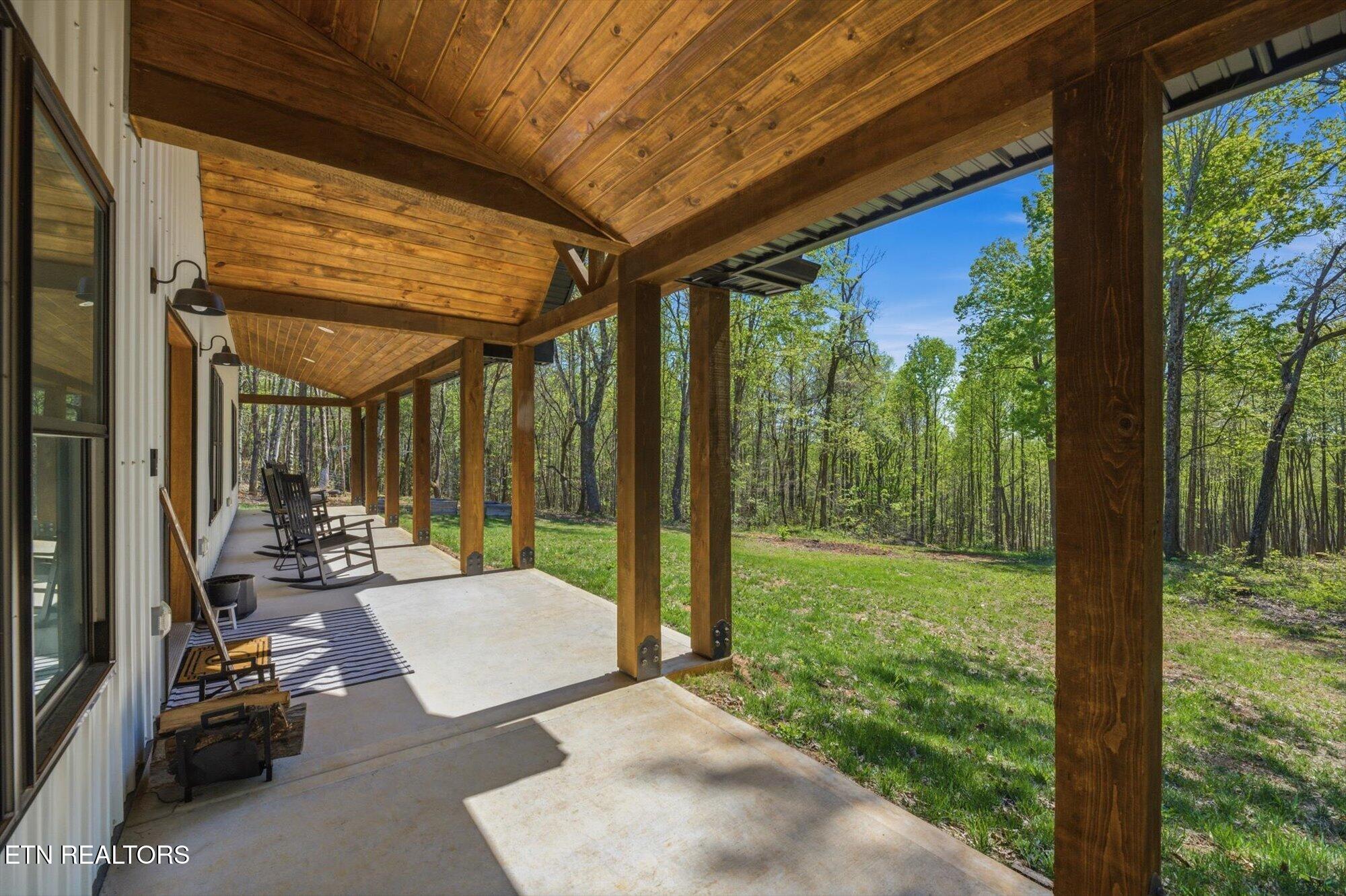 8212 Barker Road Corryton TN 37721
