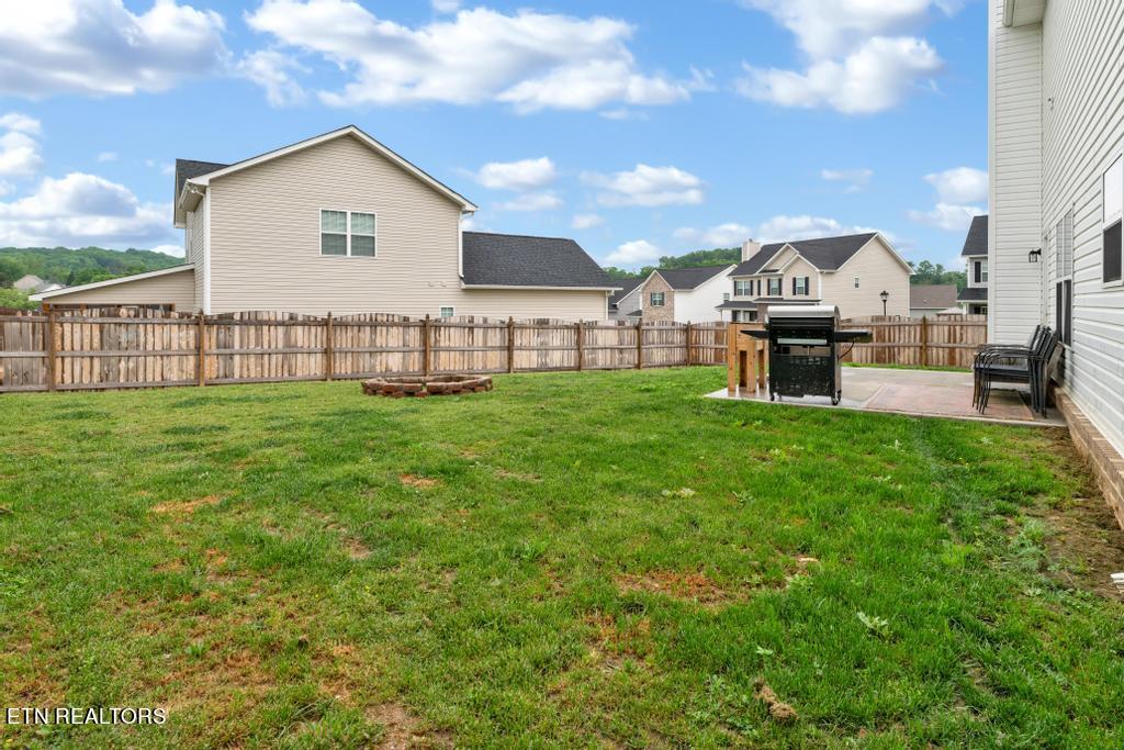 8206 Equinox Lane Powell TN 37849