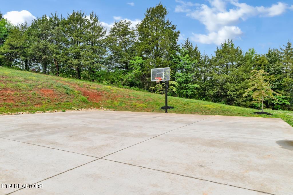 8206 Equinox Lane Powell TN 37849