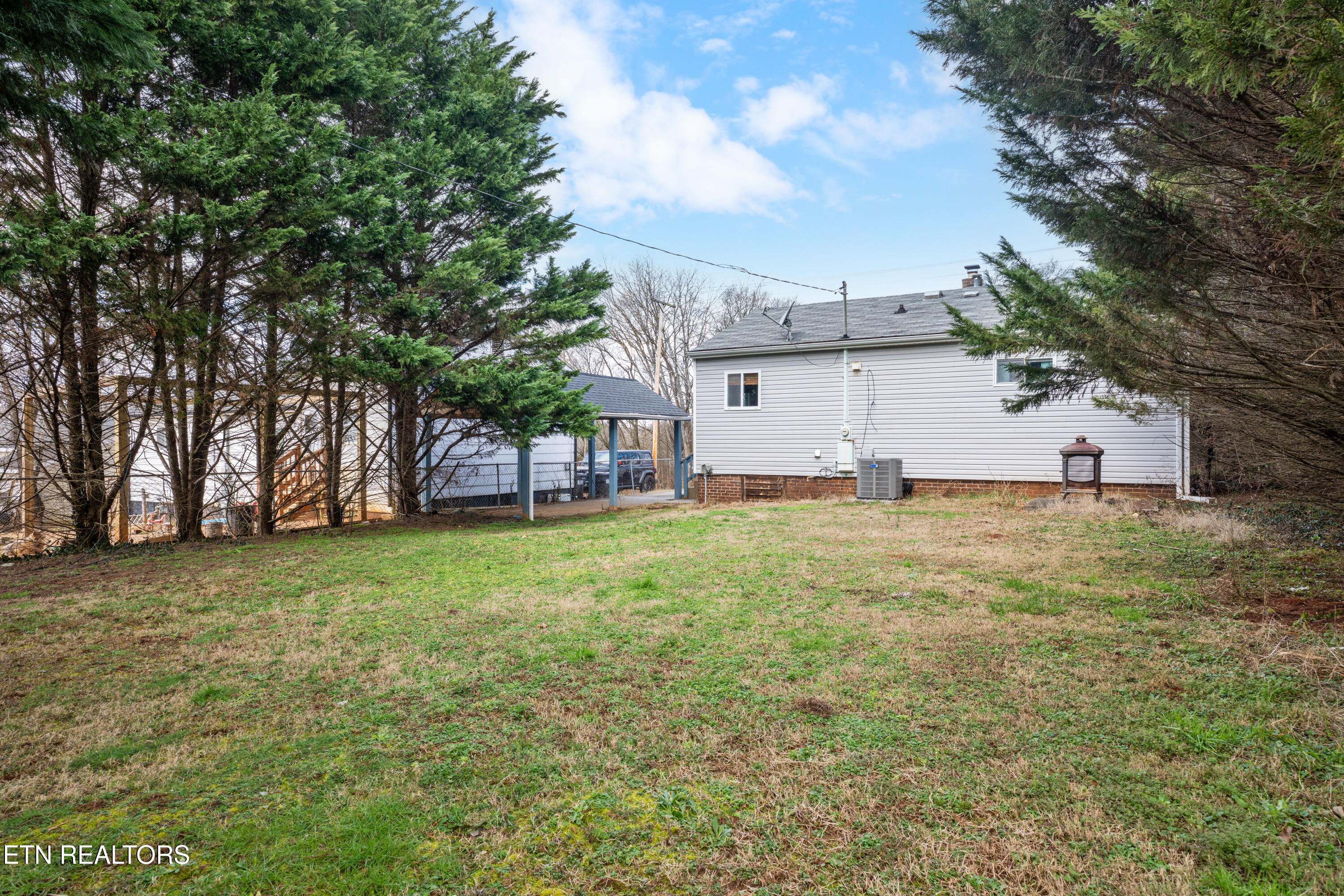 1124 Mcarthur Road Maryville TN 37804