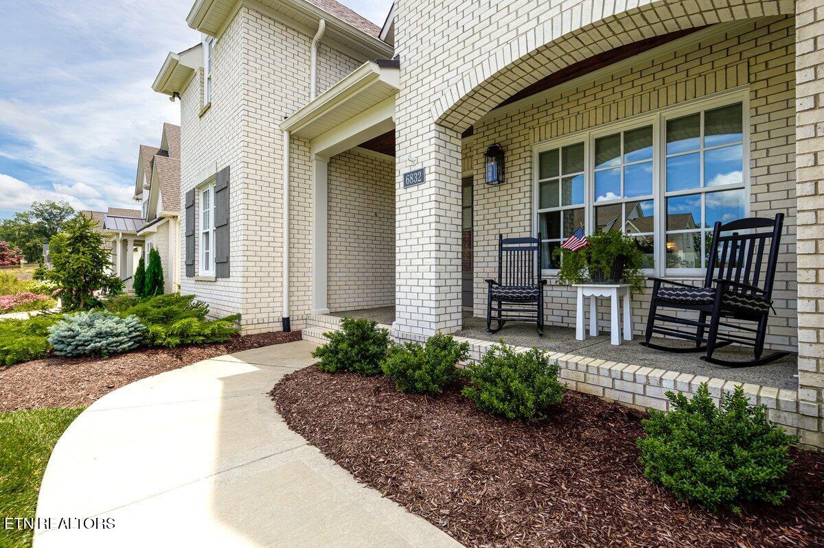 6832 Old Kent Drive Knoxville TN 37919