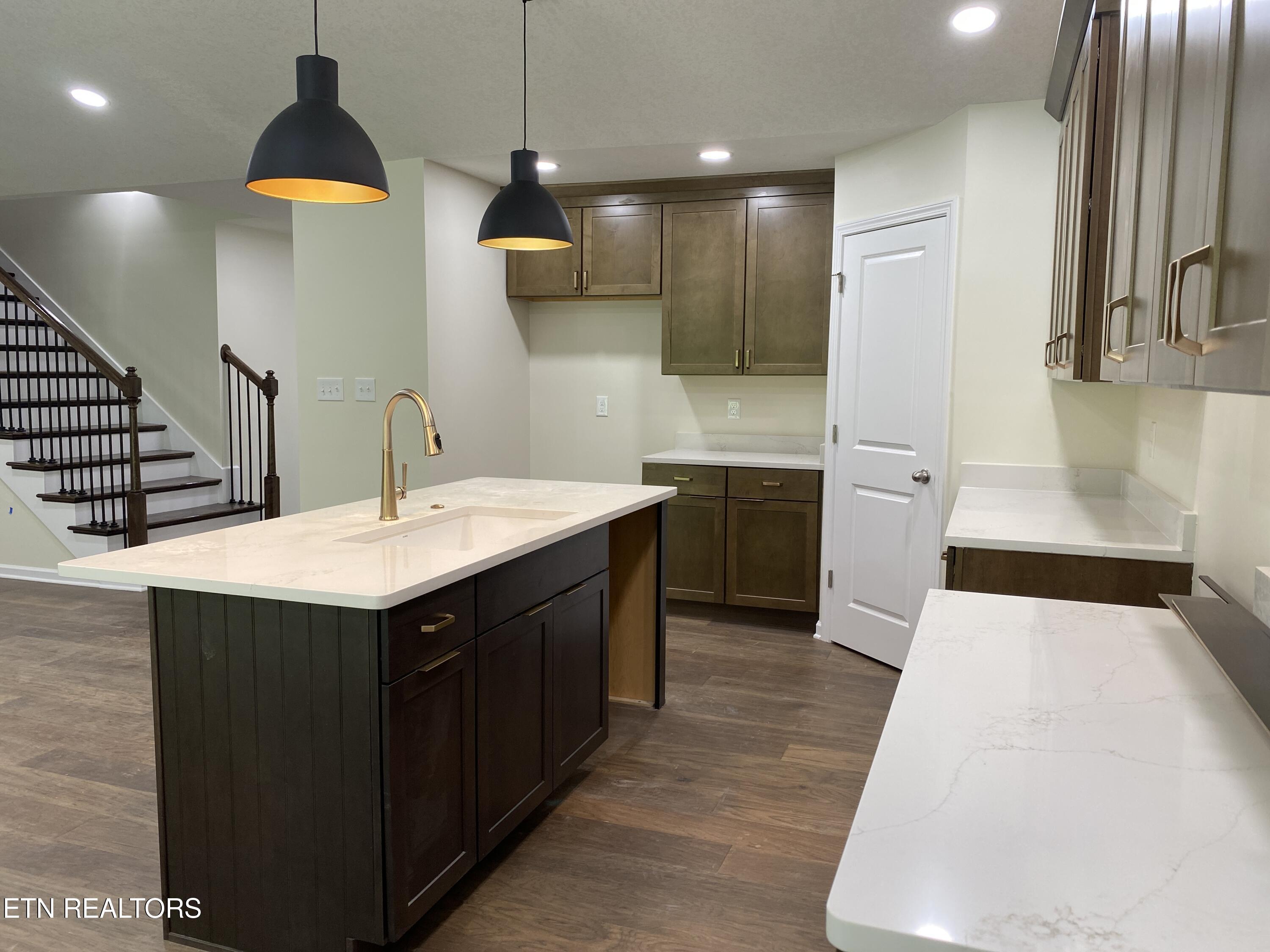 2377 Lena George Lane Knoxville TN 37931