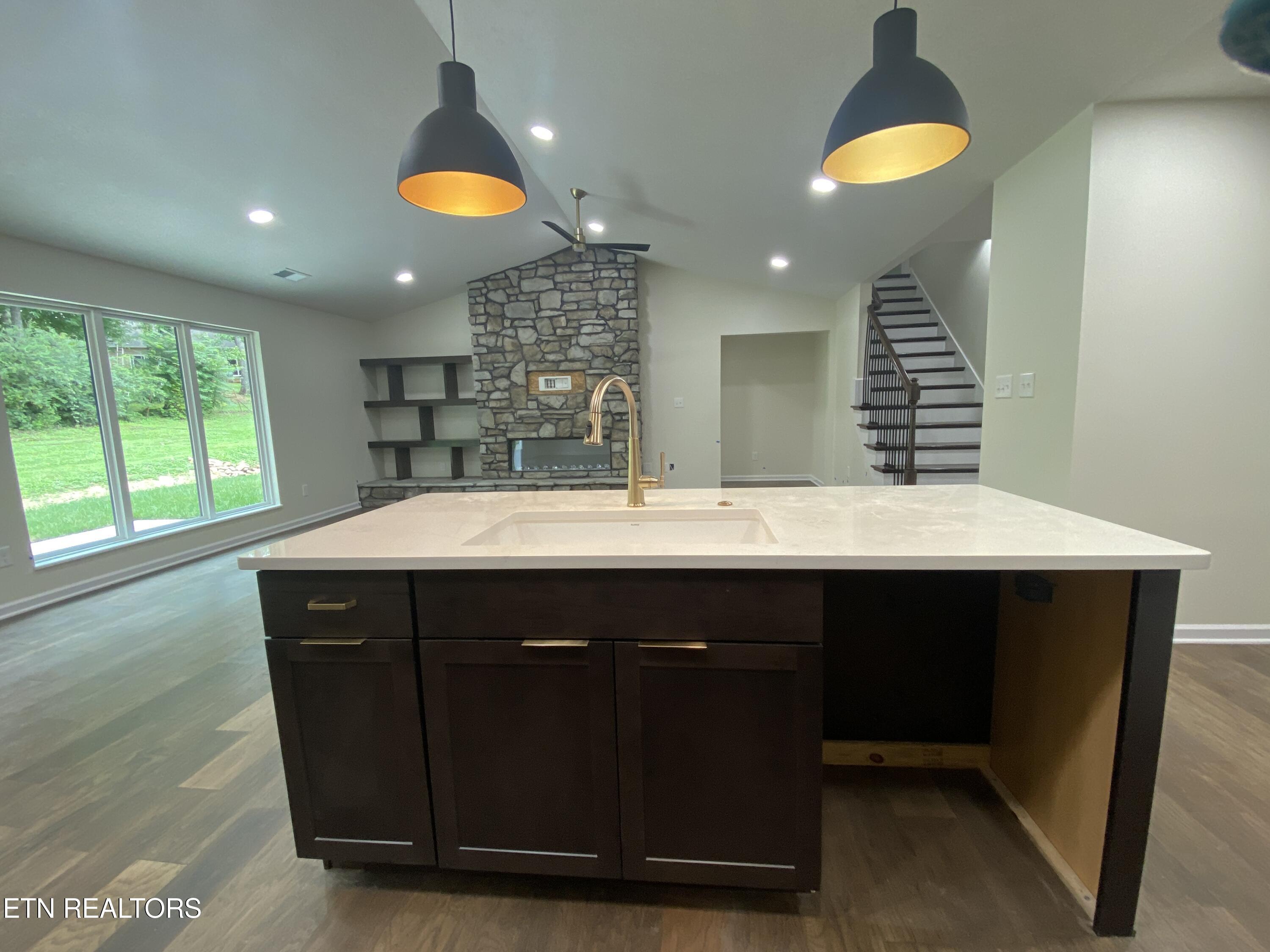 2377 Lena George Lane Knoxville TN 37931