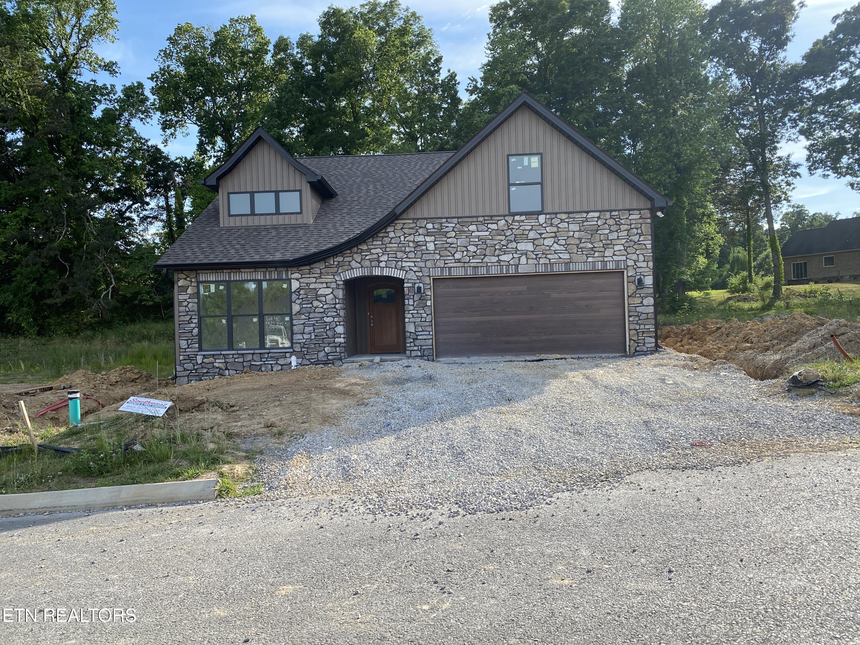 2377 Lena George Lane Knoxville TN 37931