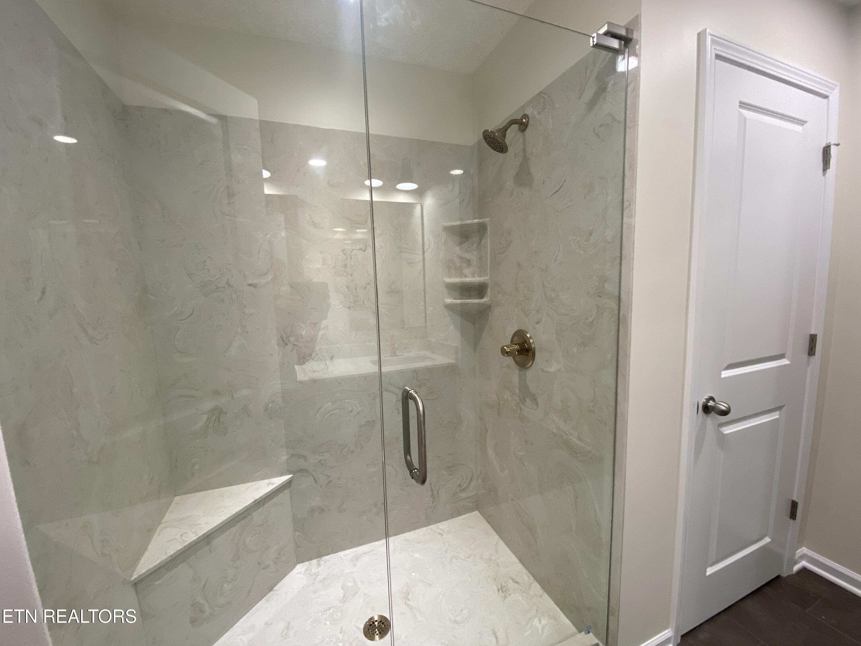 2377 Lena George Lane Knoxville TN 37931