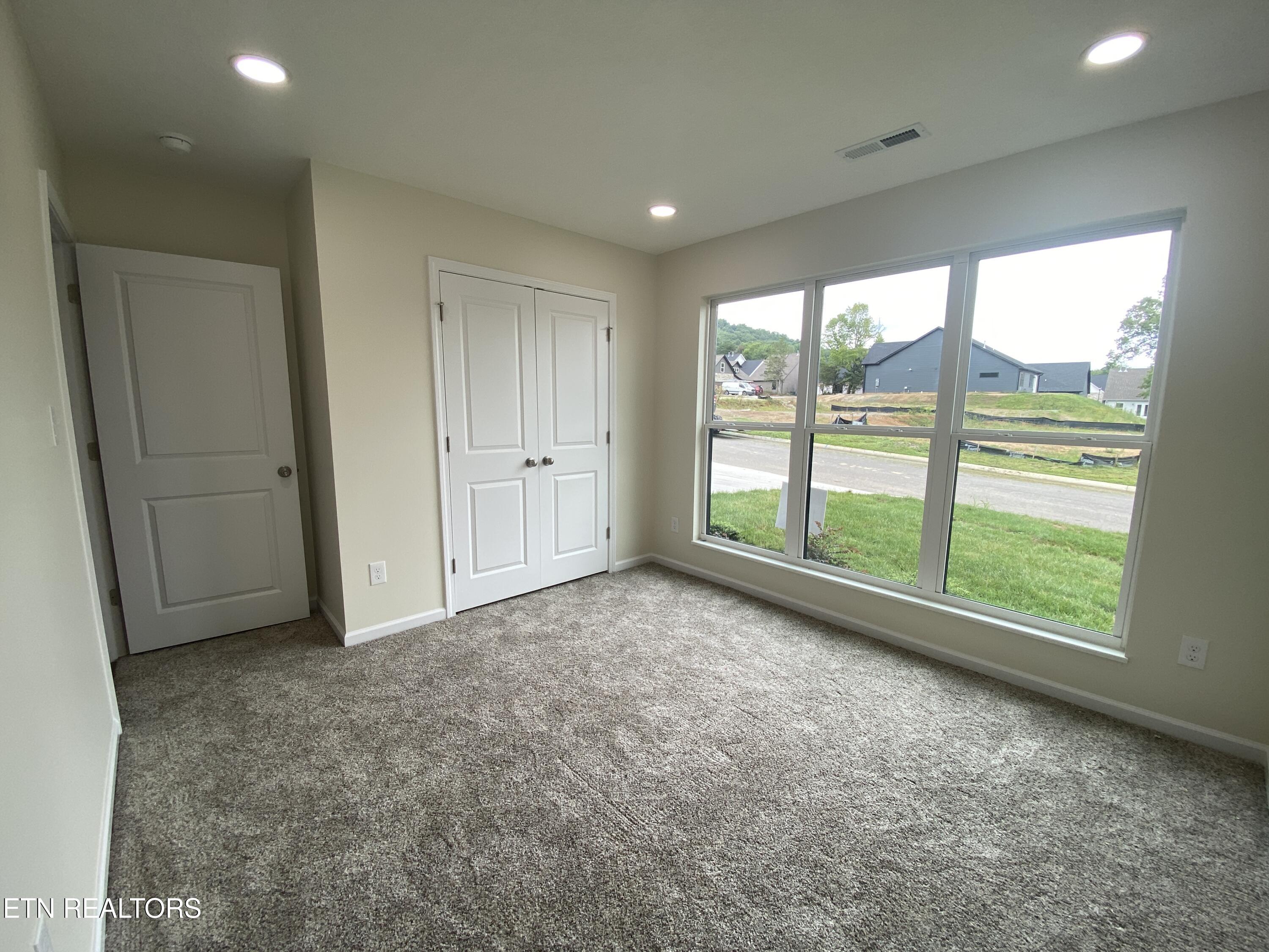 2377 Lena George Lane Knoxville TN 37931