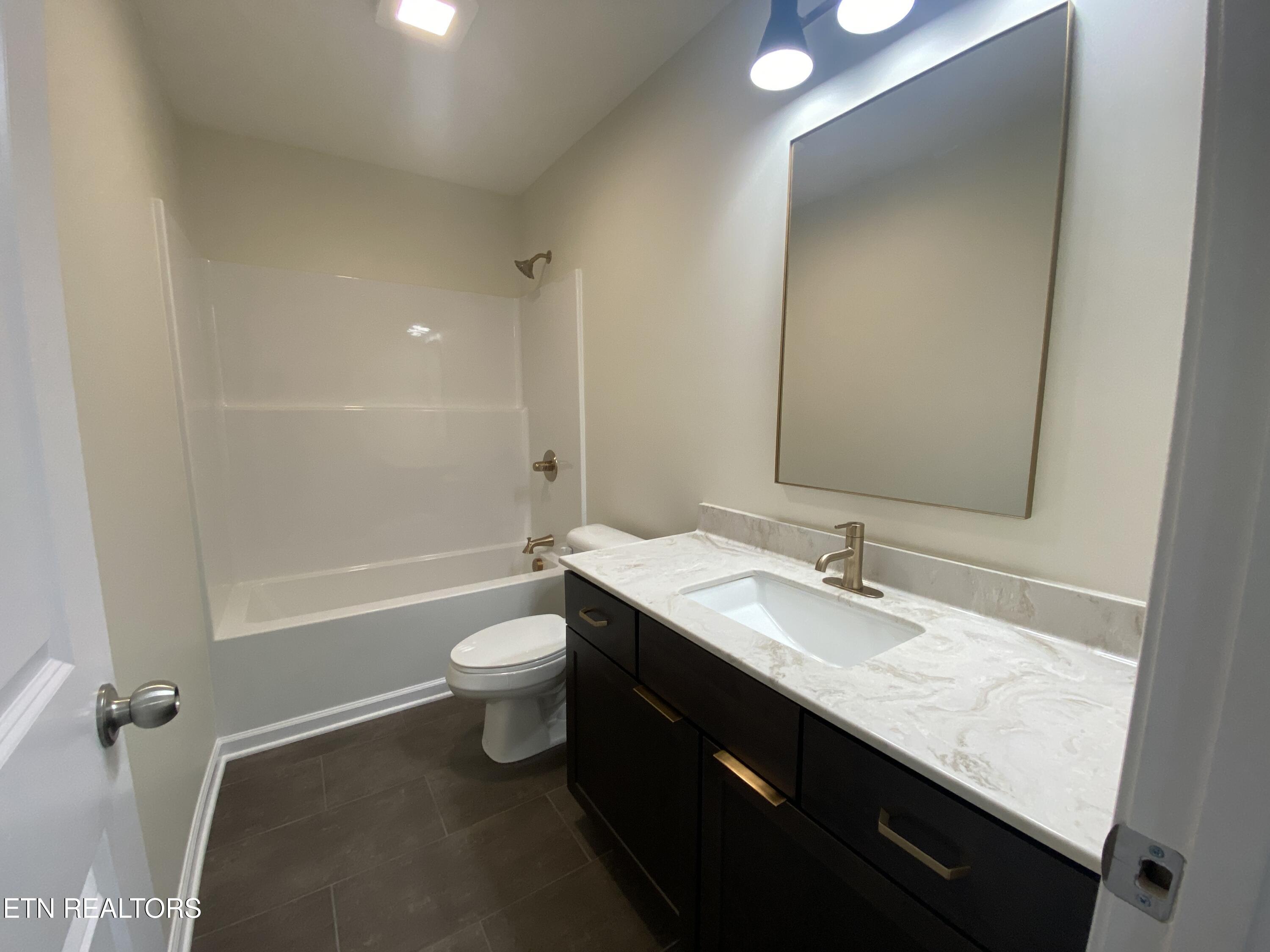 2377 Lena George Lane Knoxville TN 37931