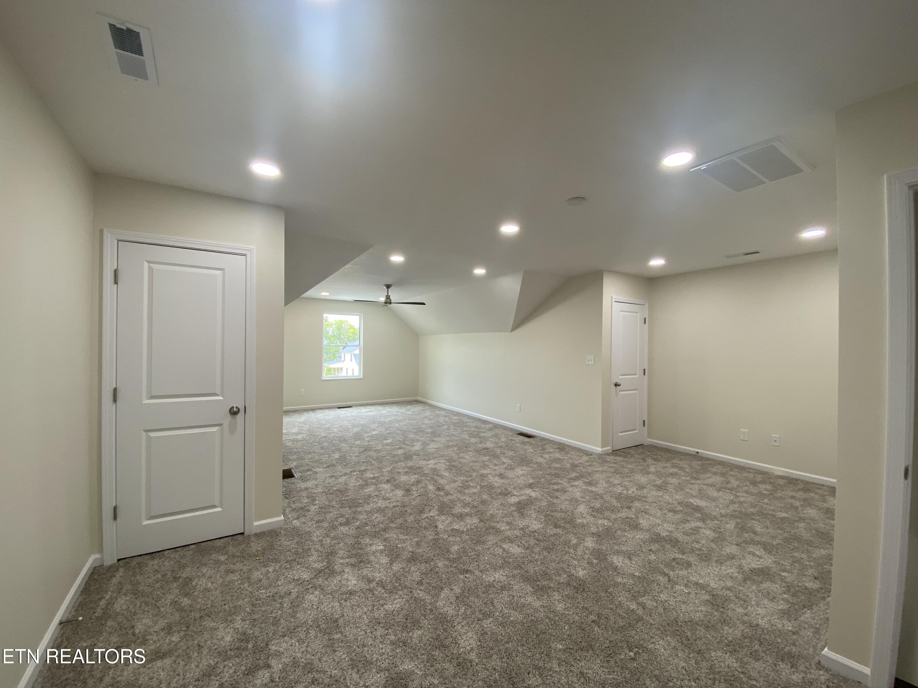 2377 Lena George Lane Knoxville TN 37931
