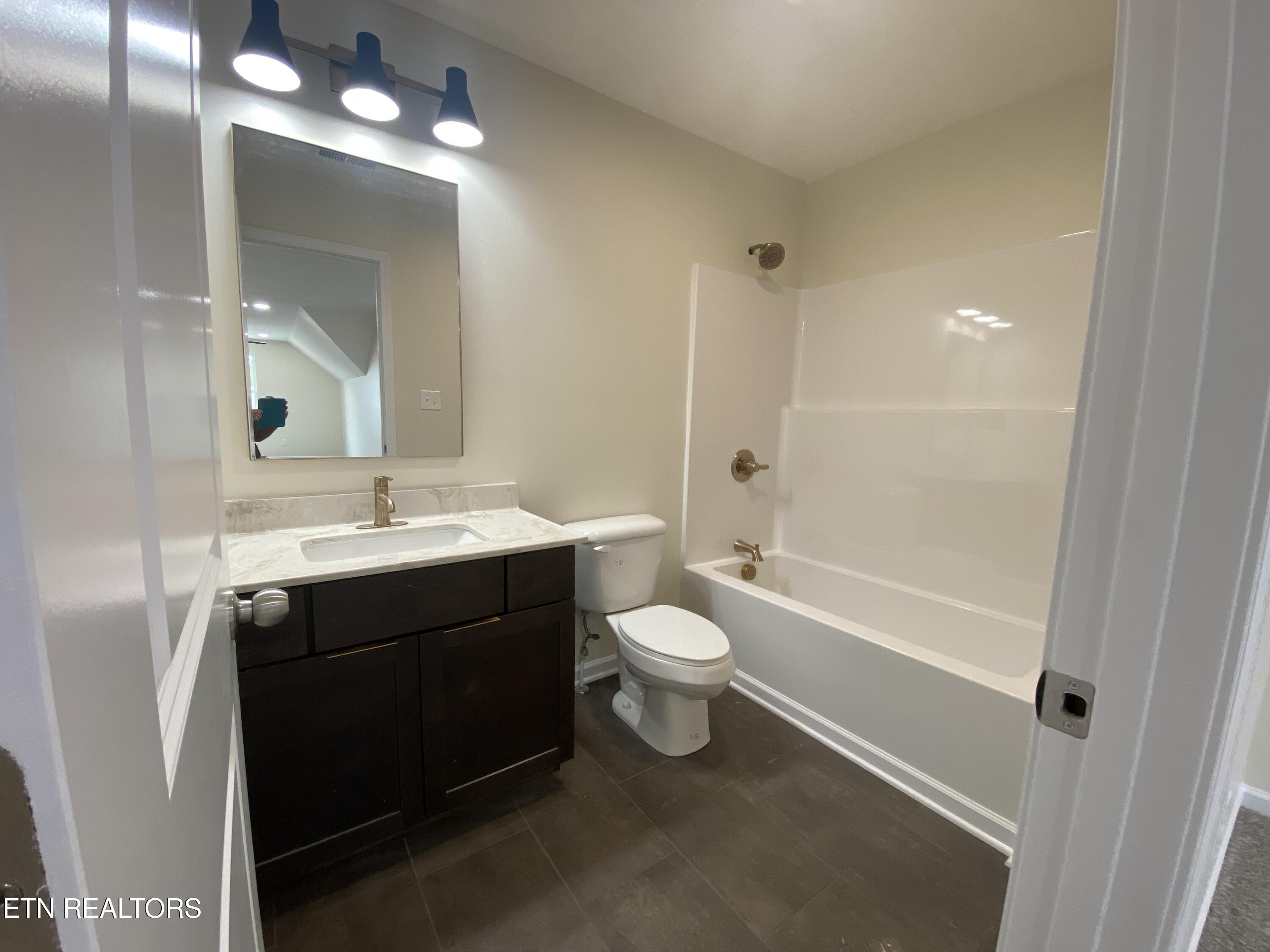 2377 Lena George Lane Knoxville TN 37931