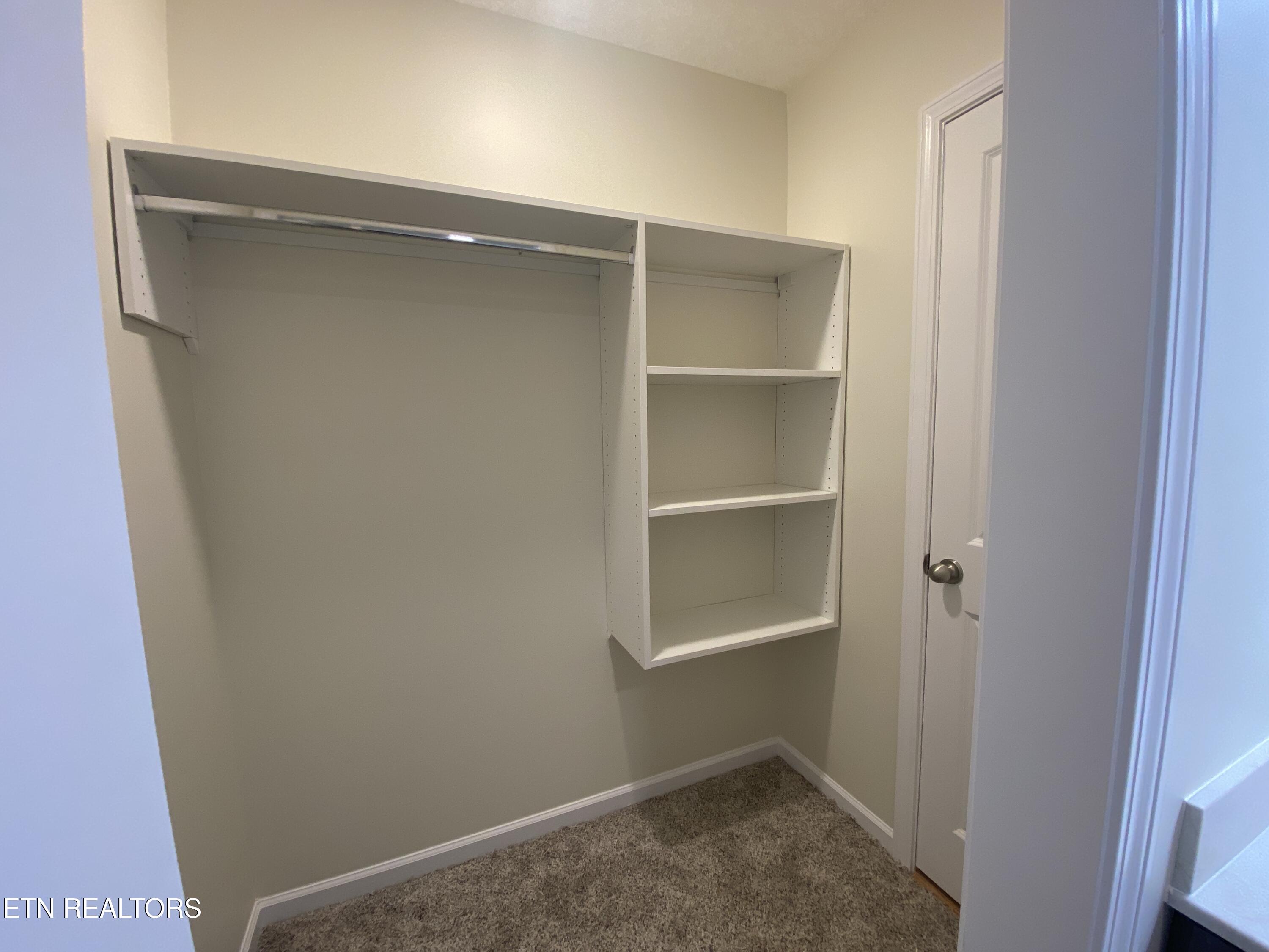 2377 Lena George Lane Knoxville TN 37931