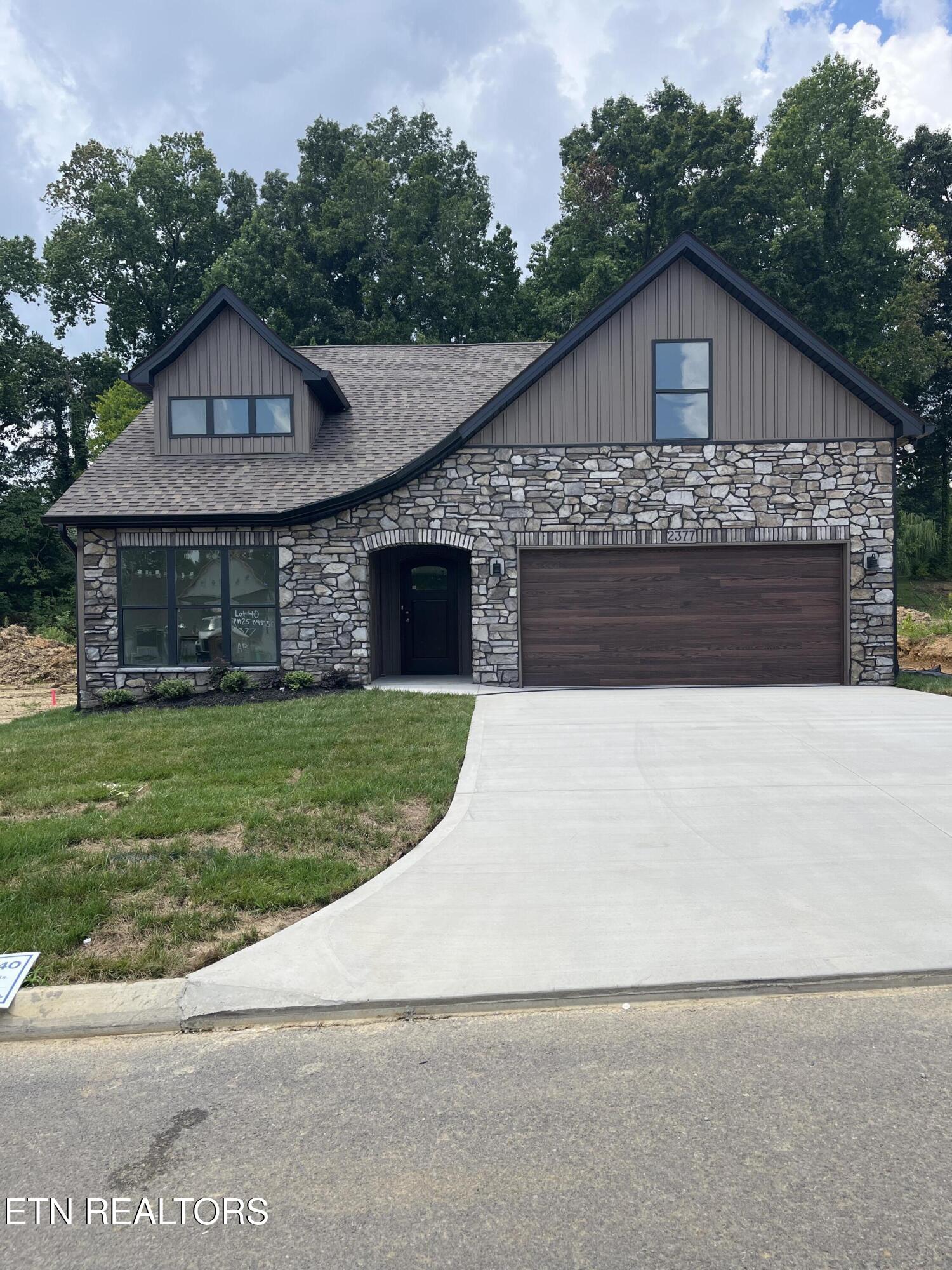 2377 Lena George Lane Knoxville TN 37931