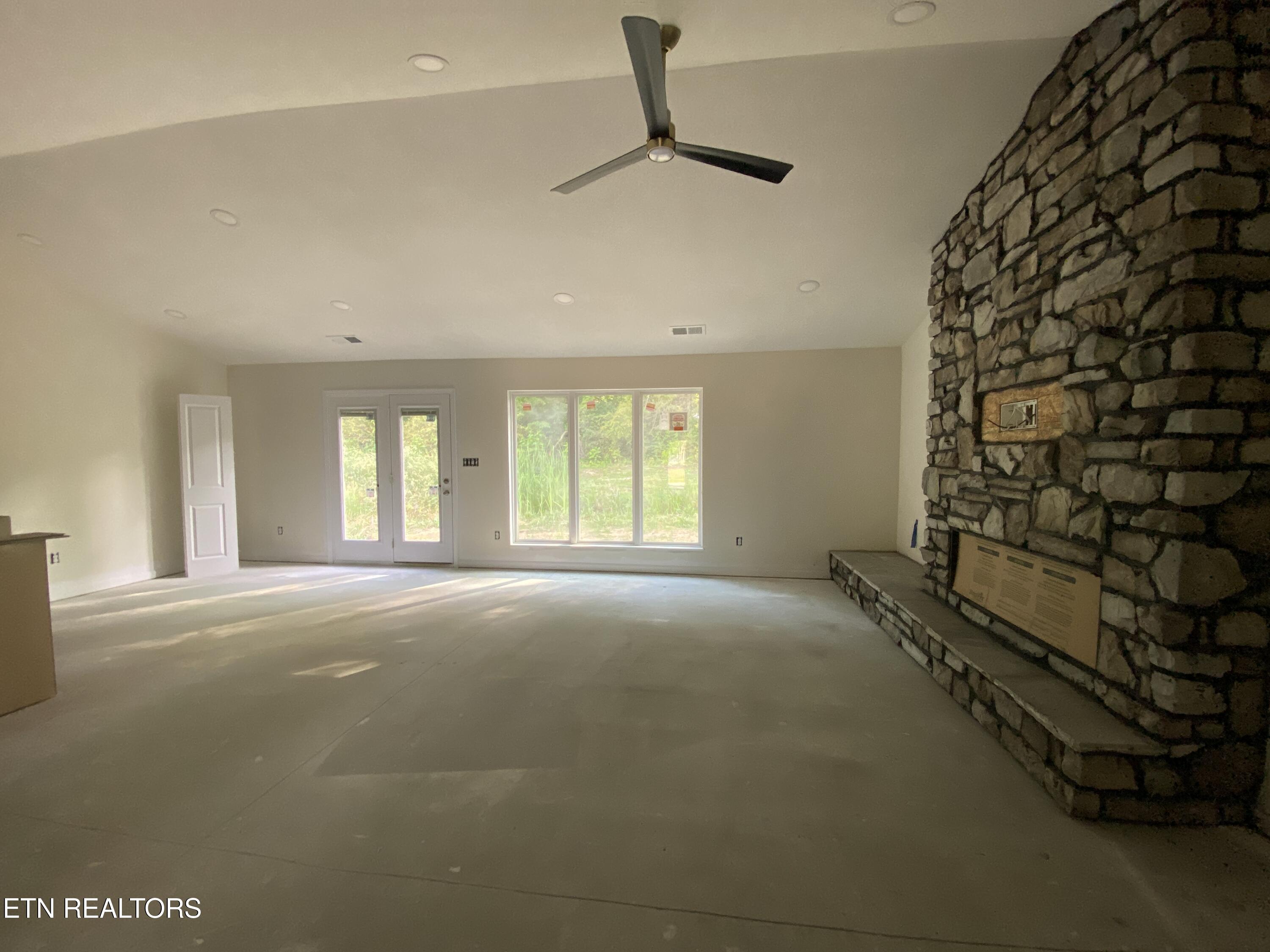 2377 Lena George Lane Knoxville TN 37931