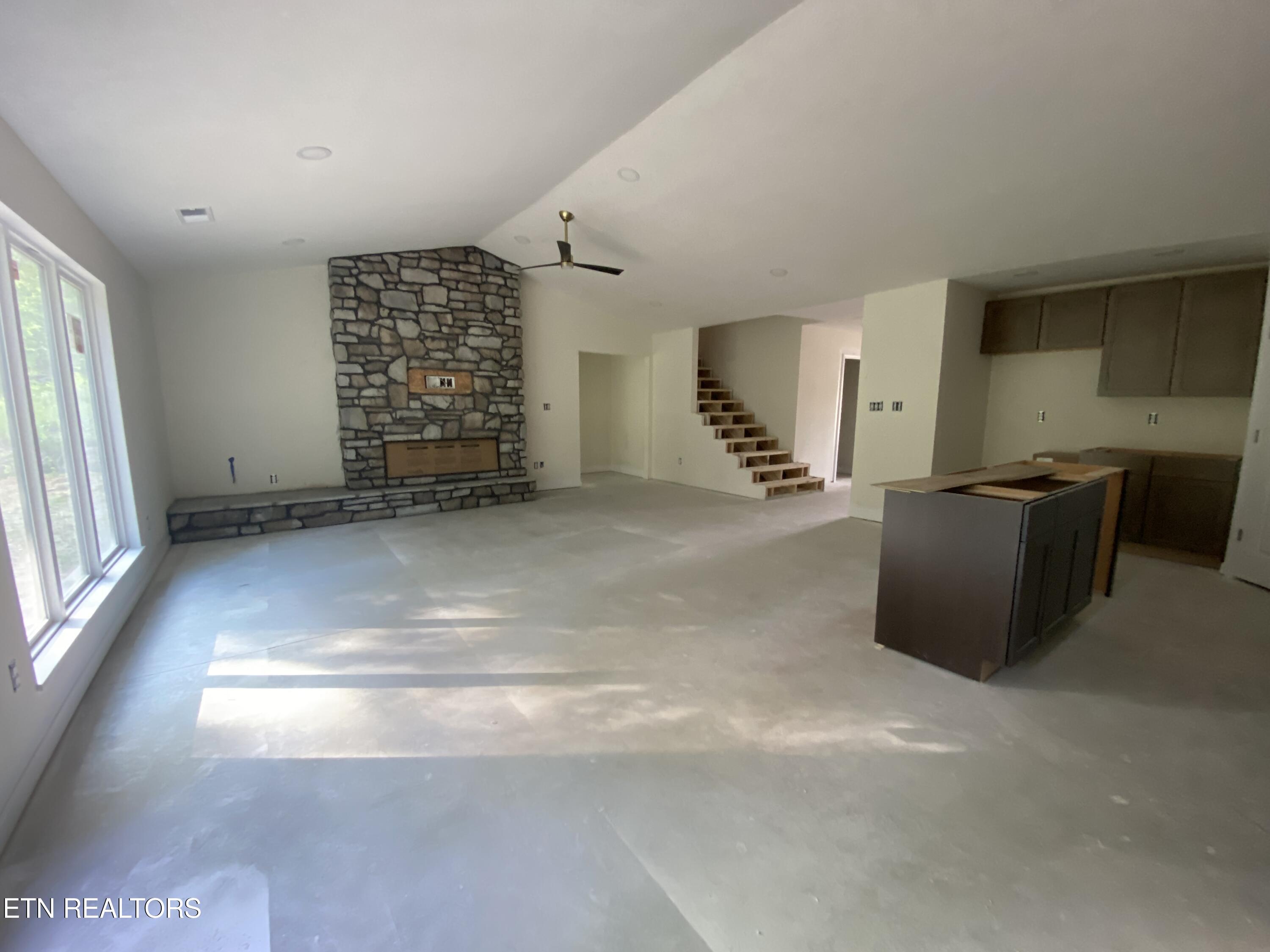 2377 Lena George Lane Knoxville TN 37931