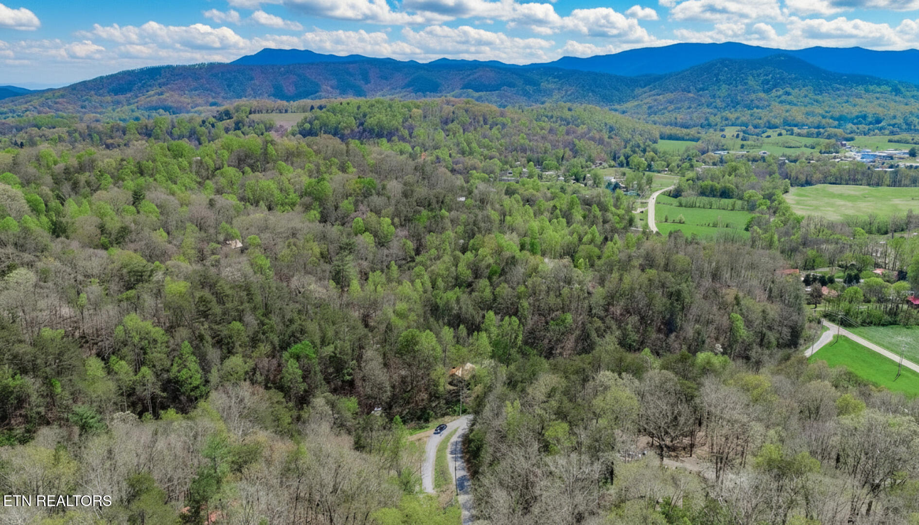 3034 Winding Way Cosby TN 37722