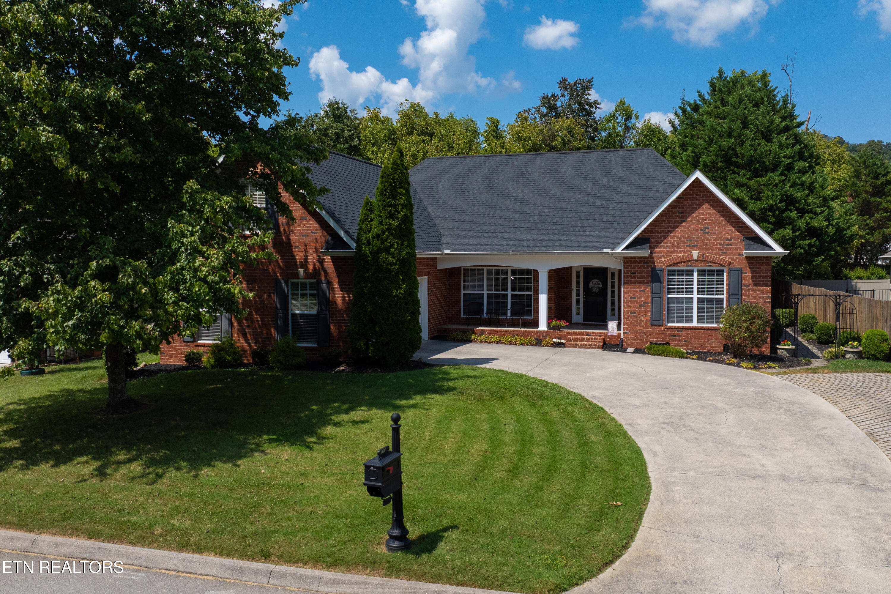 5705 Rhyne Cove Lane Knoxville TN 37931