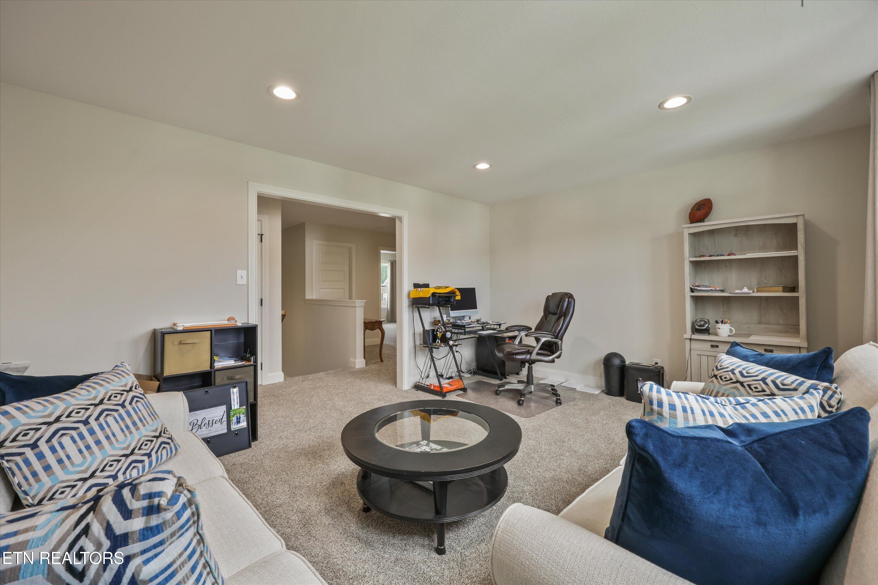 8930 Queensdale Lane Knoxville TN 37924
