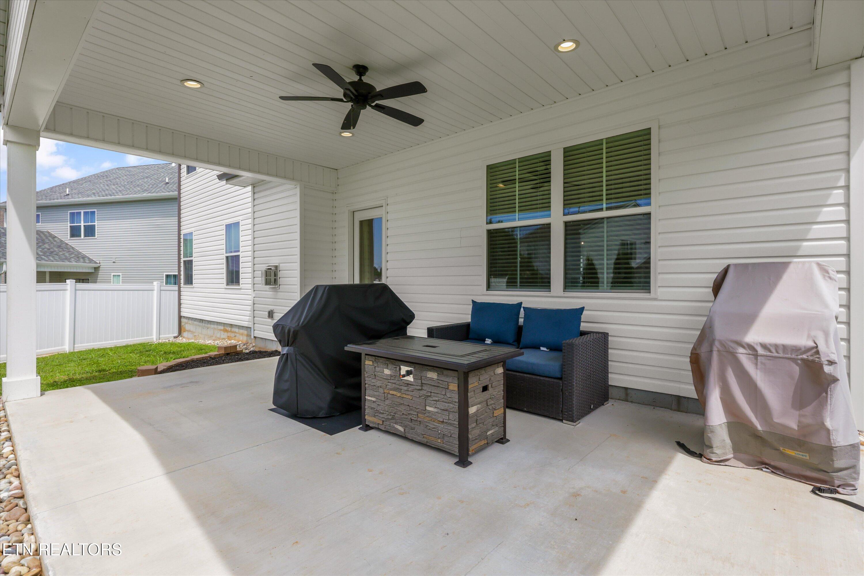 8930 Queensdale Lane Knoxville TN 37924
