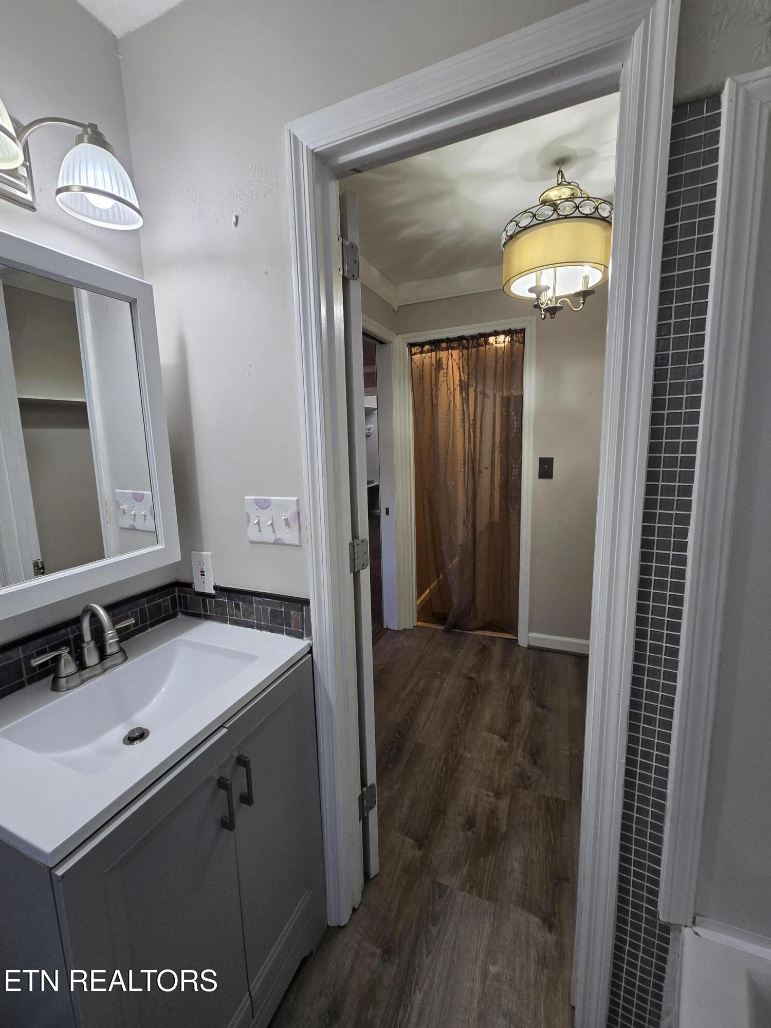 105 Hampshire Circle Oak Ridge TN 37830